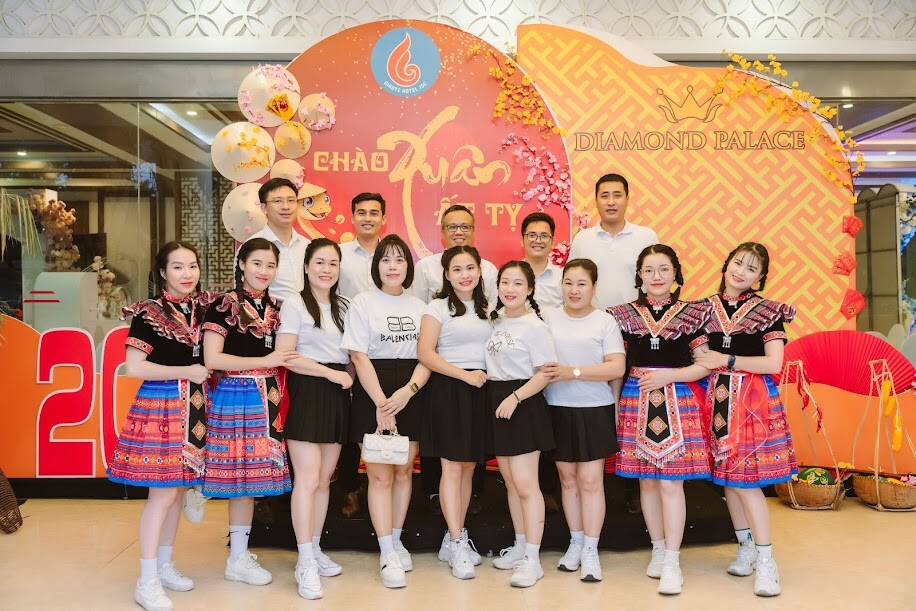 TỔNG CÔNG TY PGS 8