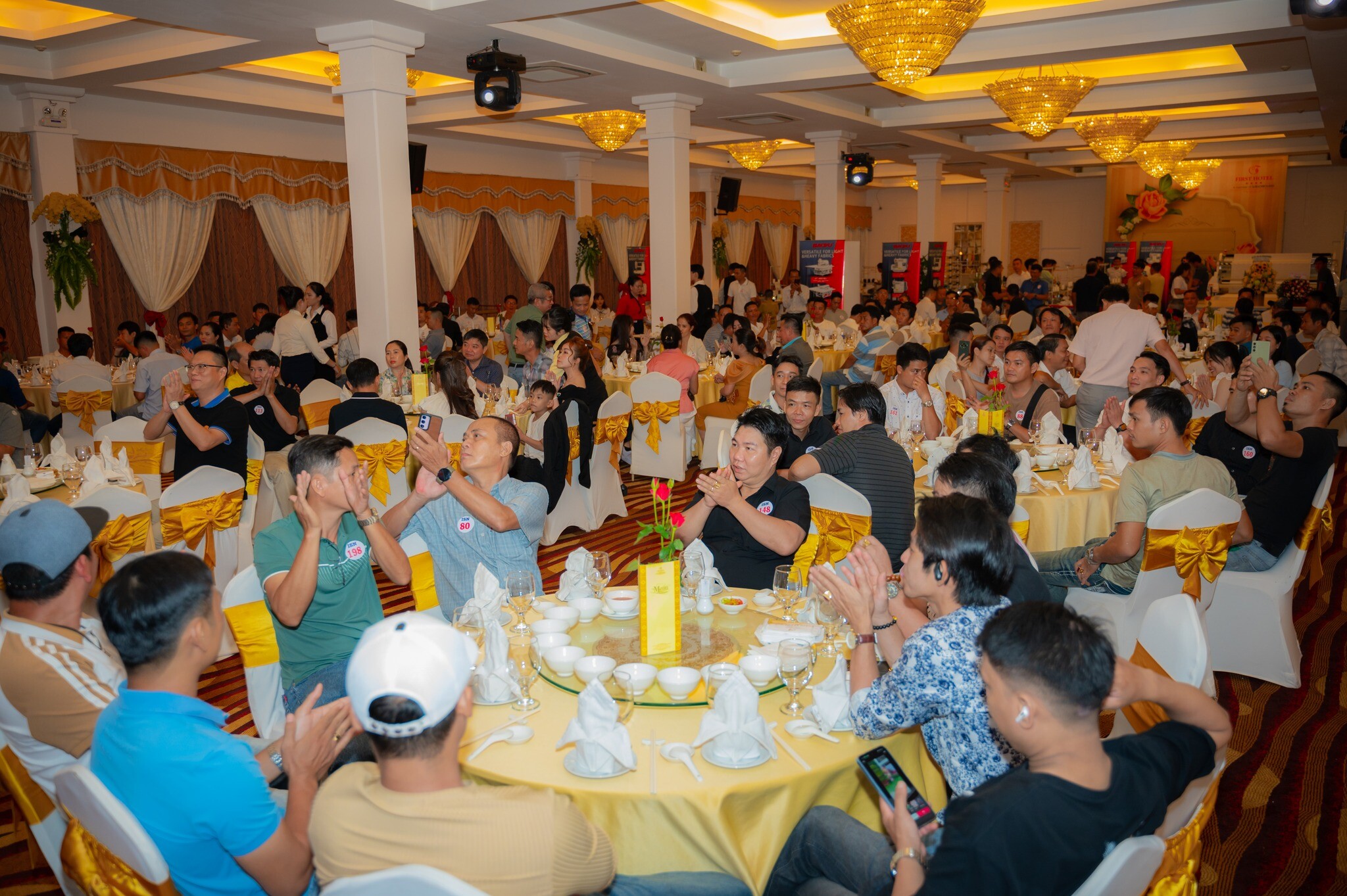 THIẾT BỊ TỰ ĐỘNG NGÀNH MAY - SMART 2