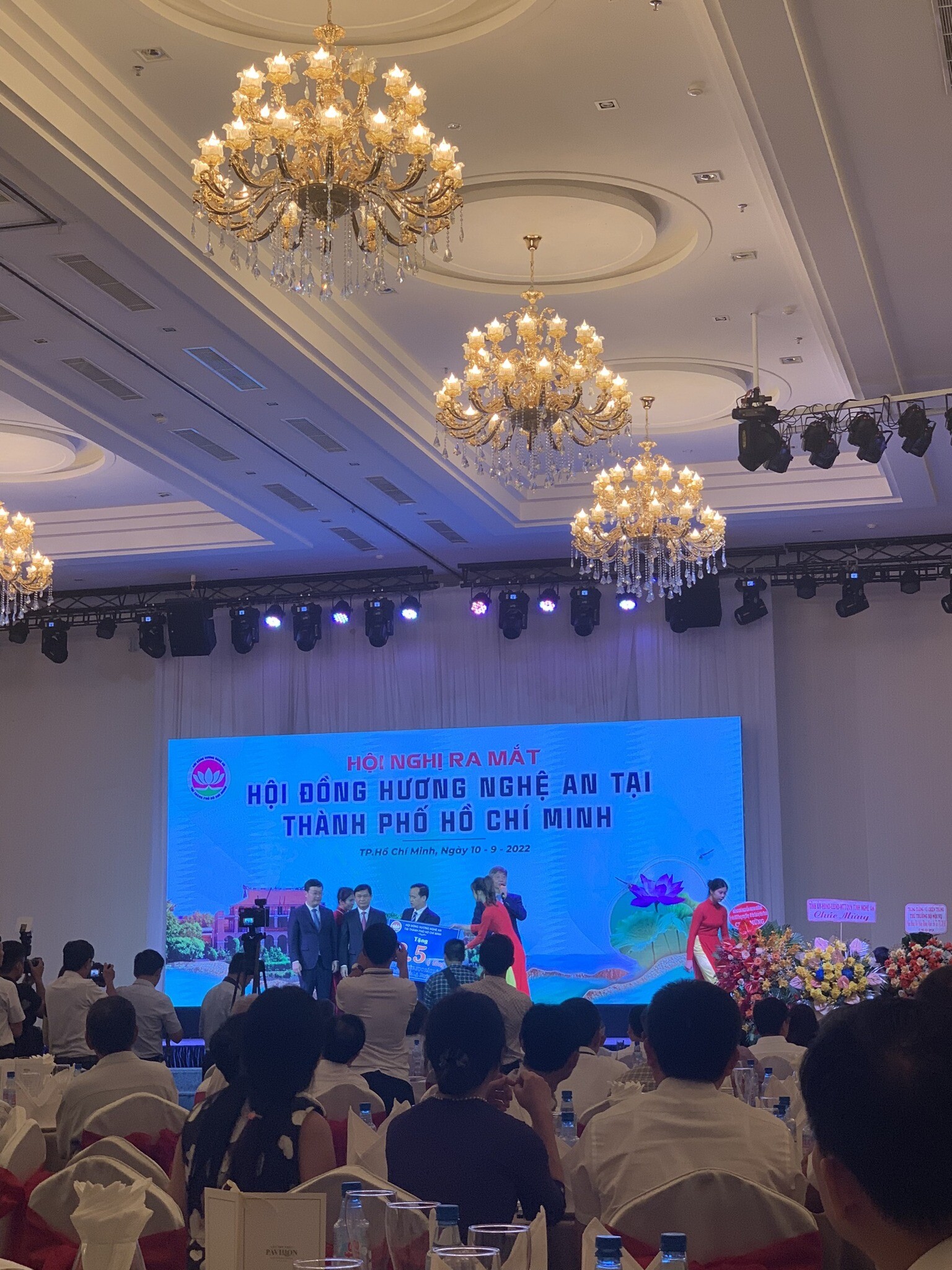 Thiết Bị Vệ Sinh Tân Phương 9