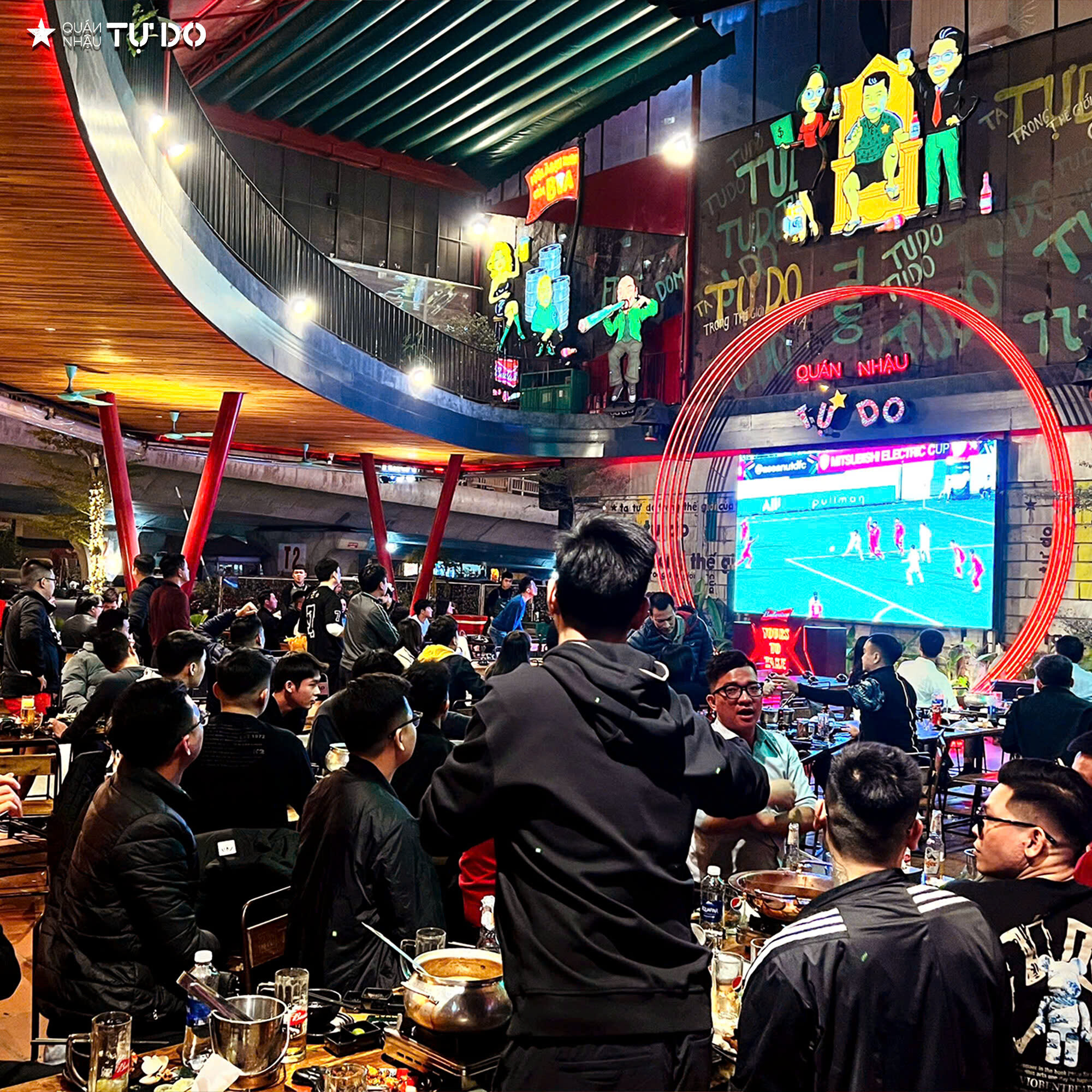 1986 Việt Nam - Quán Nhậu Tự Do 7