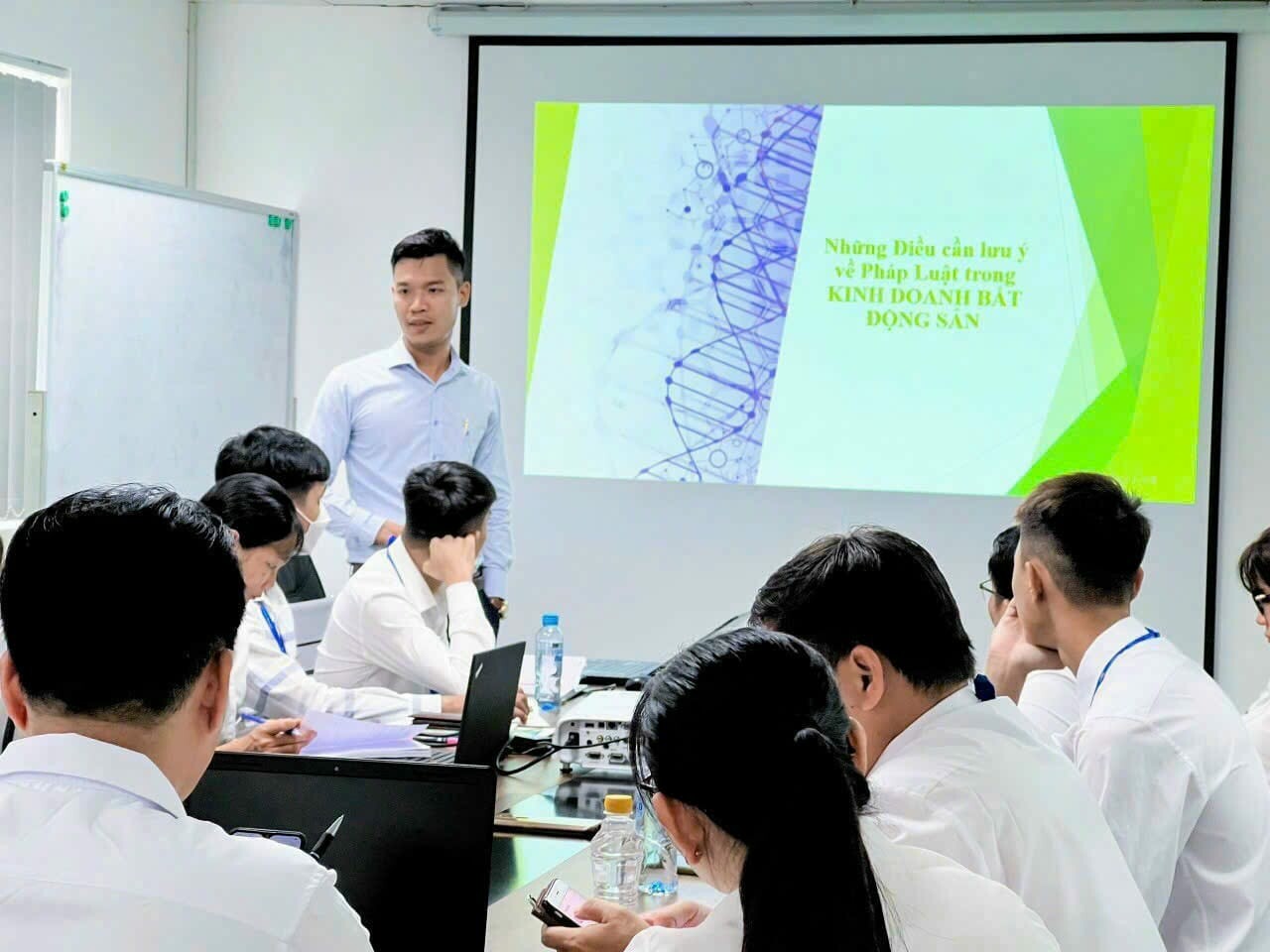 ĐỊA ỐC CHÍNH DANH 9