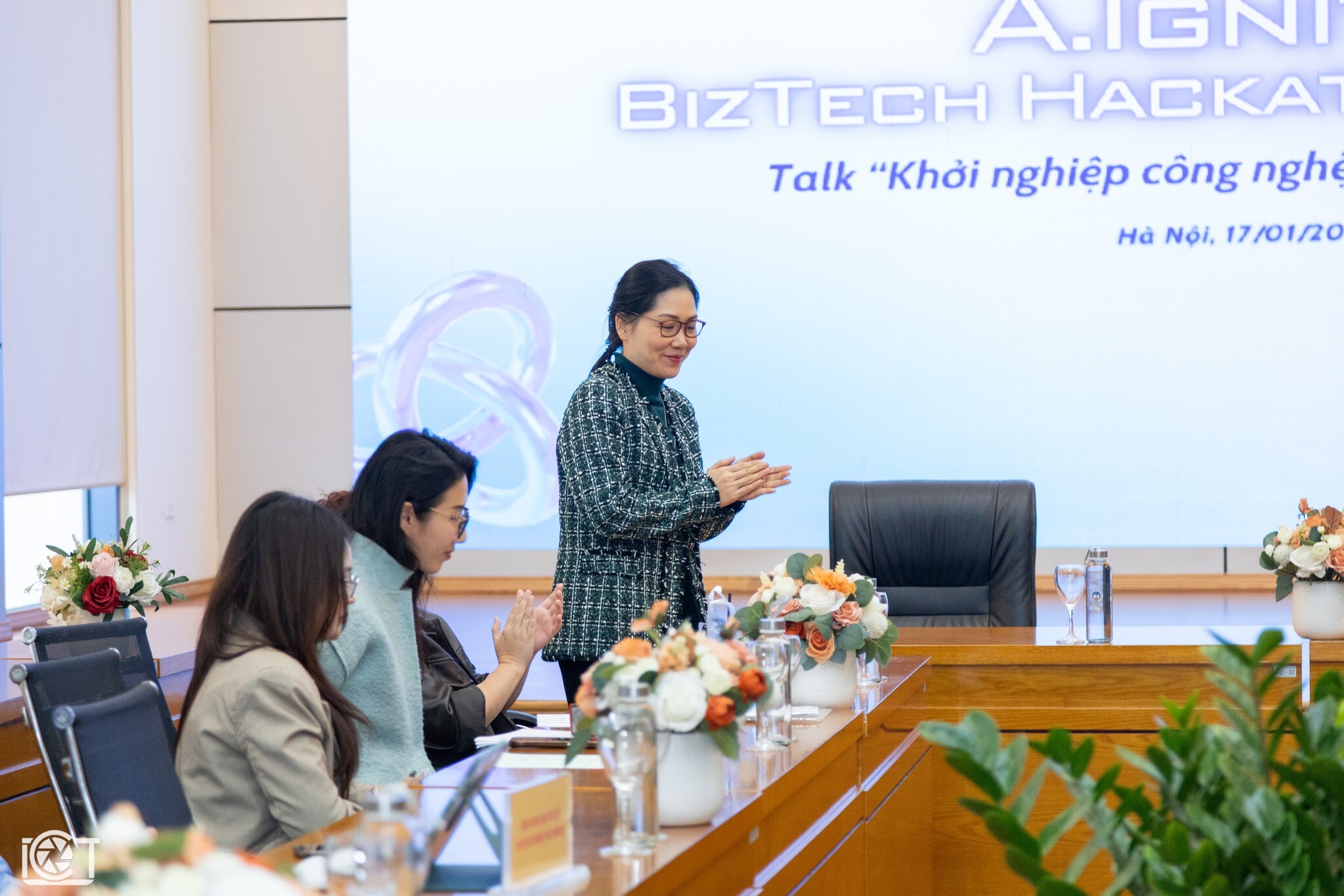 PHÁT SÓNG TRỰC TUYẾN ONAIR 7