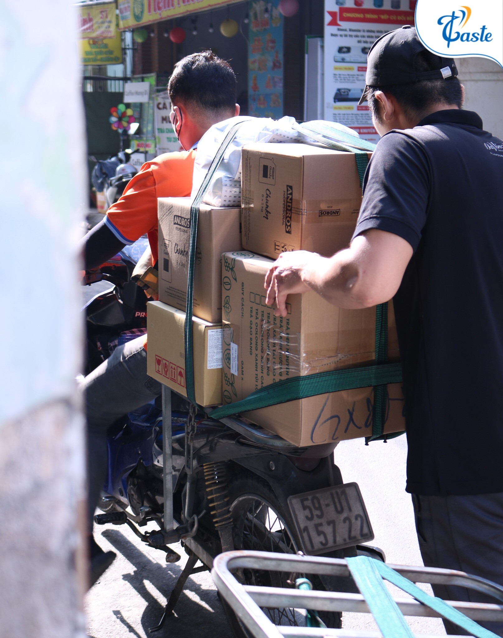 Thương Mại Và Dịch Vụ P-Taste 3