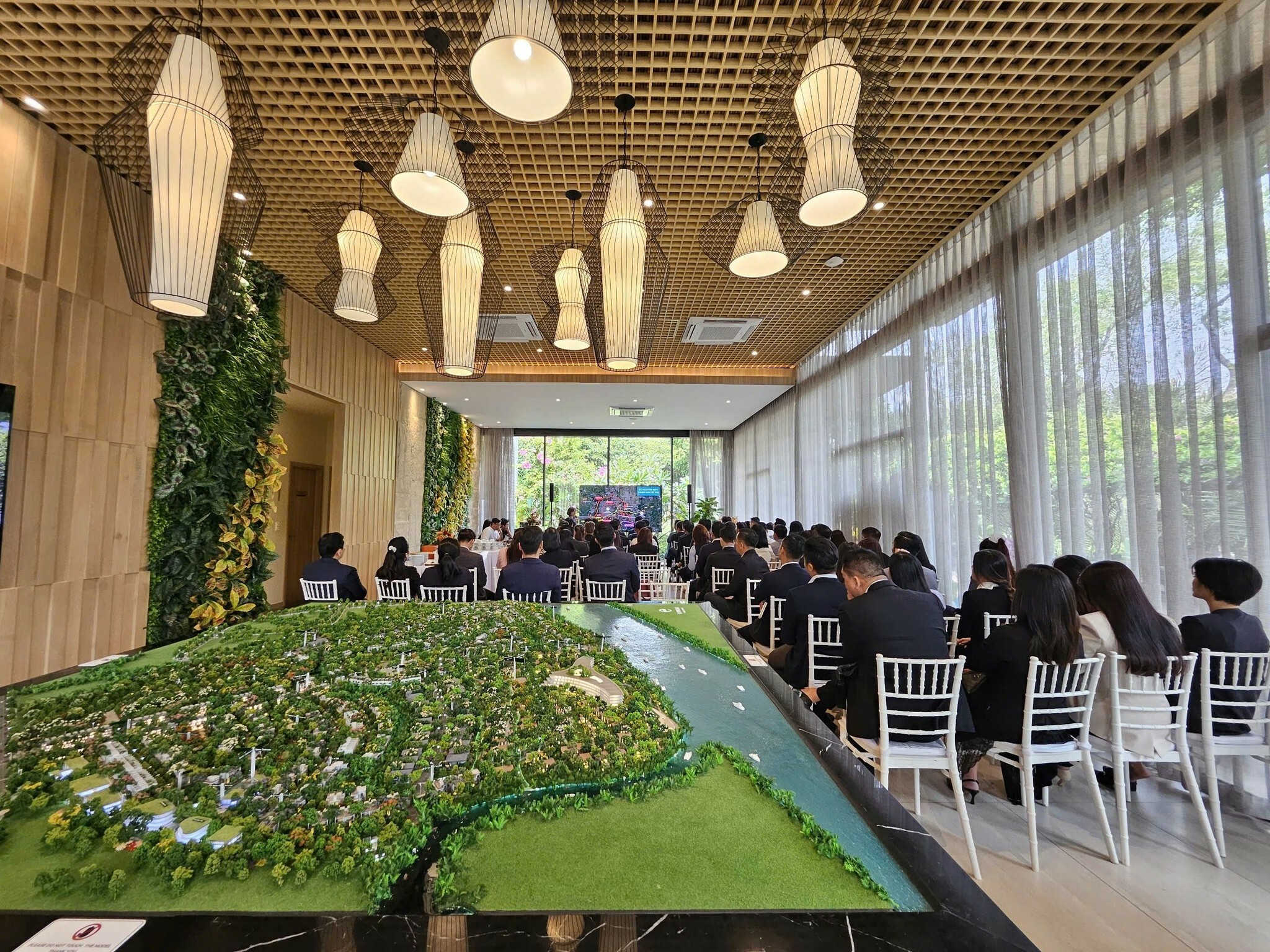 BẤT ĐỘNG SẢN DELTA 2