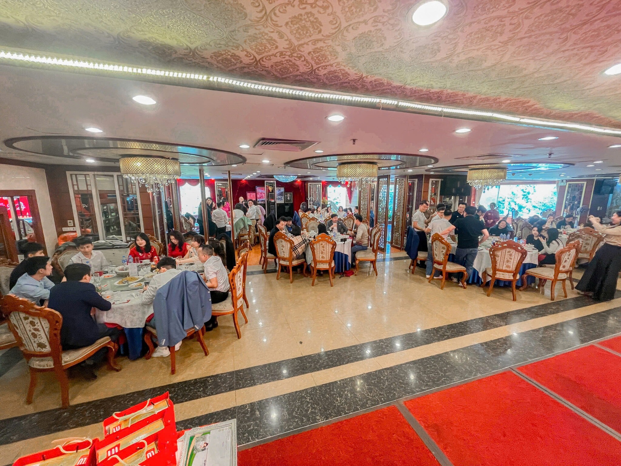 THÔNG TIN MẠNG VIỆT NAM 3