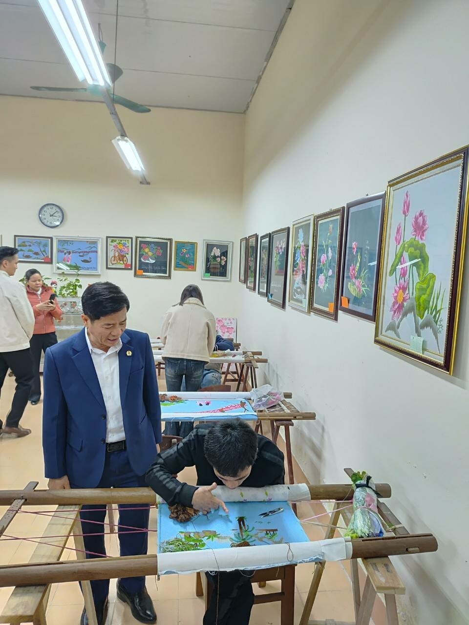 THƯƠNG MẠI THÉP VÀ VẬT TƯ TRẦN HƯNG 1