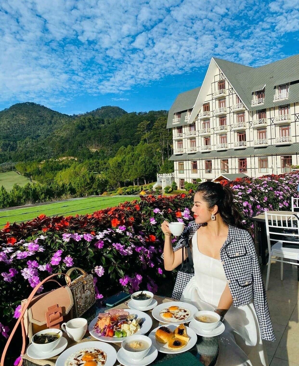 Du Lịch Hà Việt 3