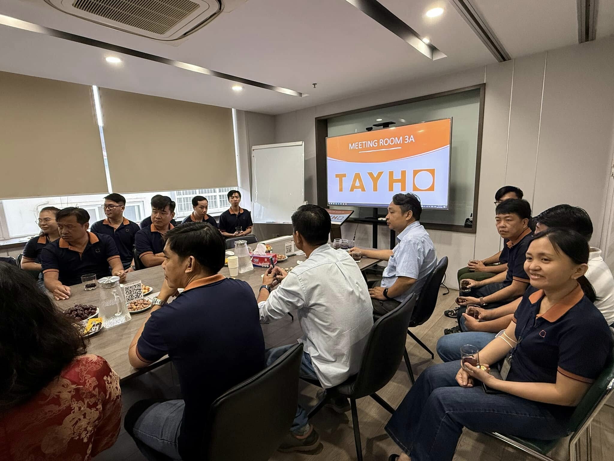 Xây Dựng Công Trình Tây Hồ 8