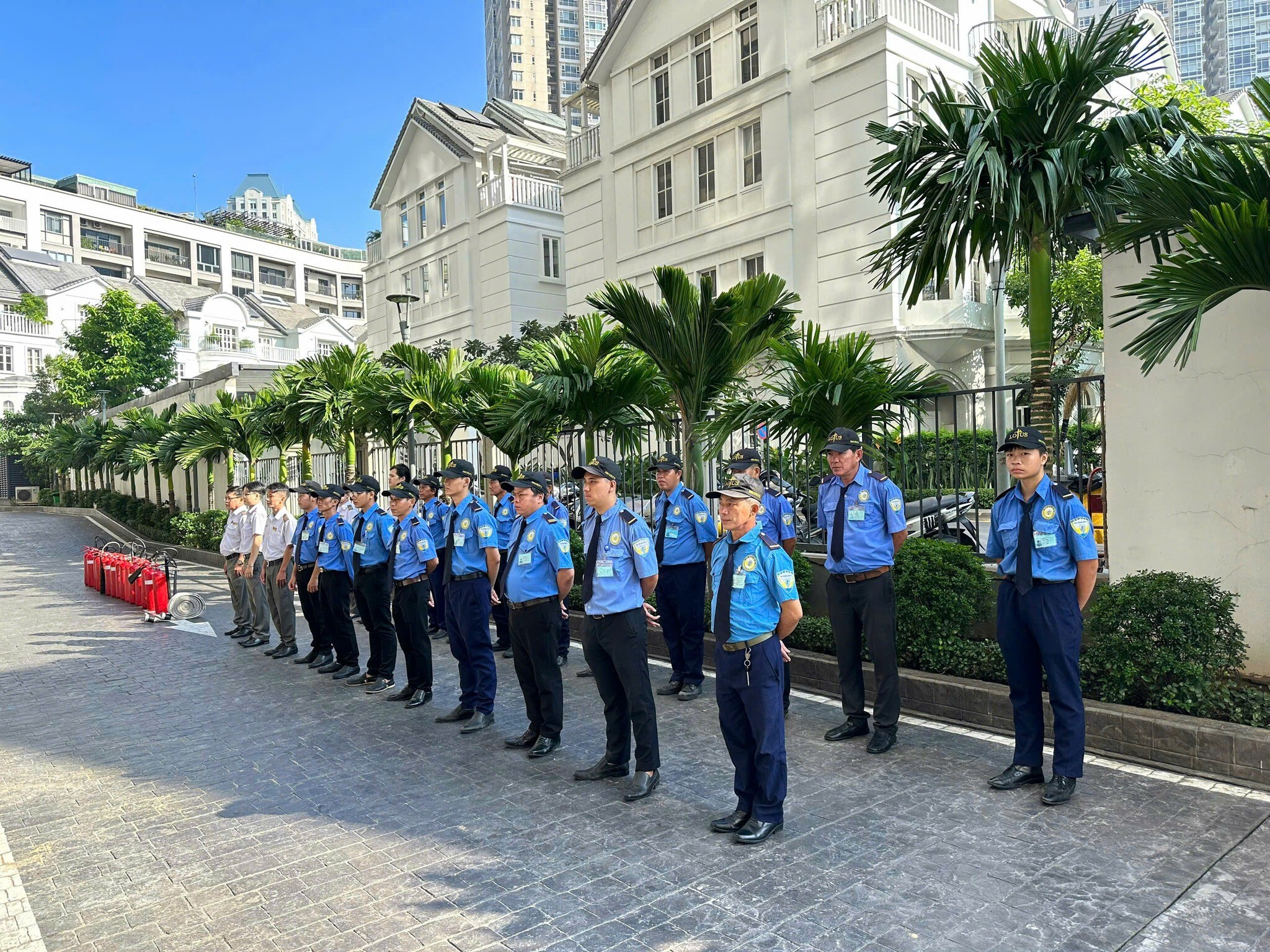 BẢO VỆ HOA SEN 1