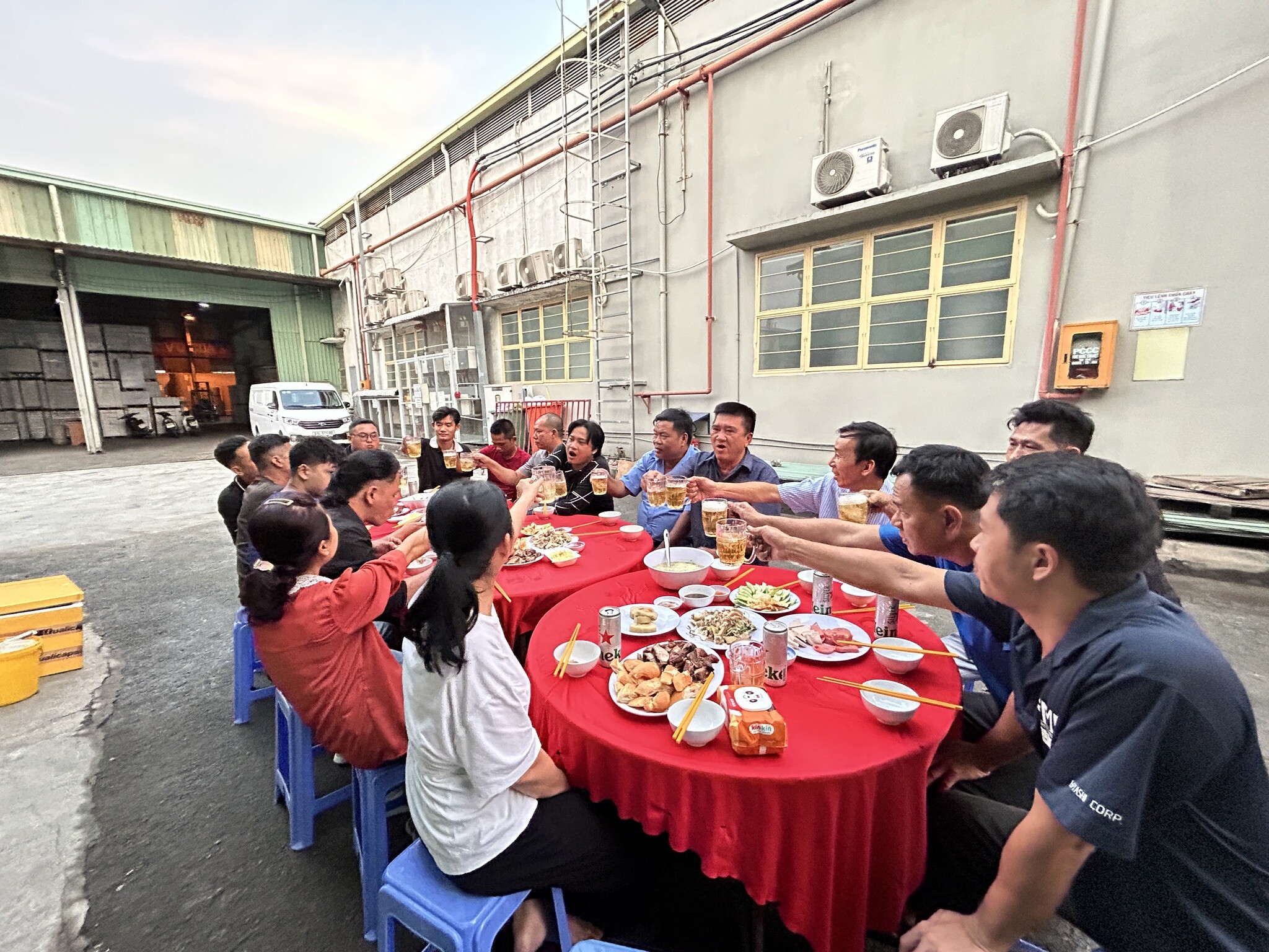 THƯƠNG MẠI GIẤY DUY PHÁT 5