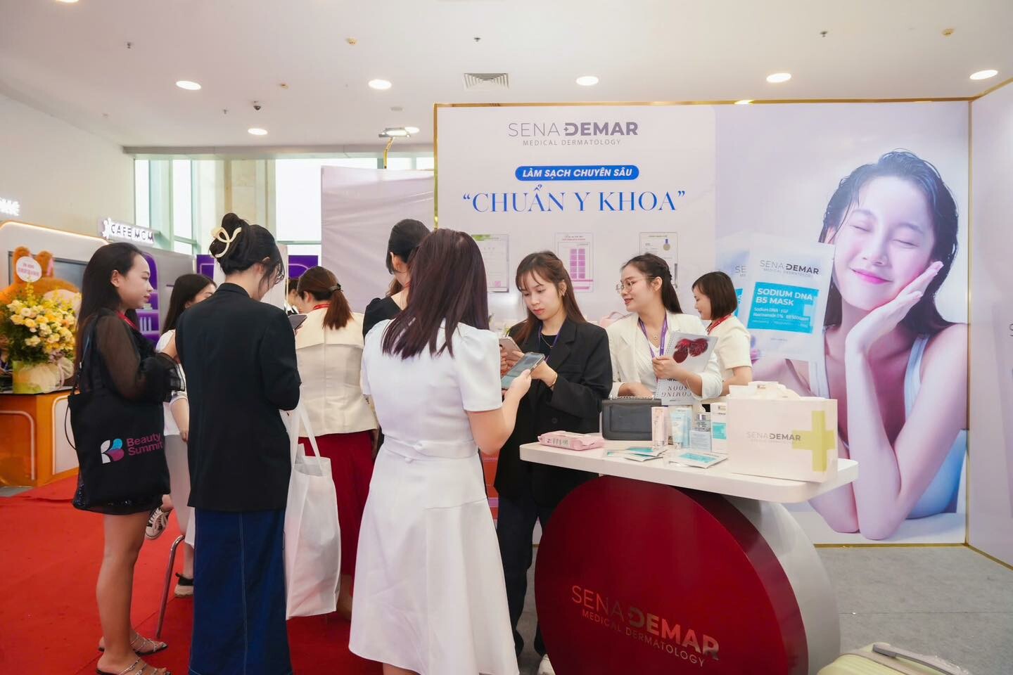 Xuất nhập khẩu Mỹ Phẩm Quốc Tế - Senademar 3