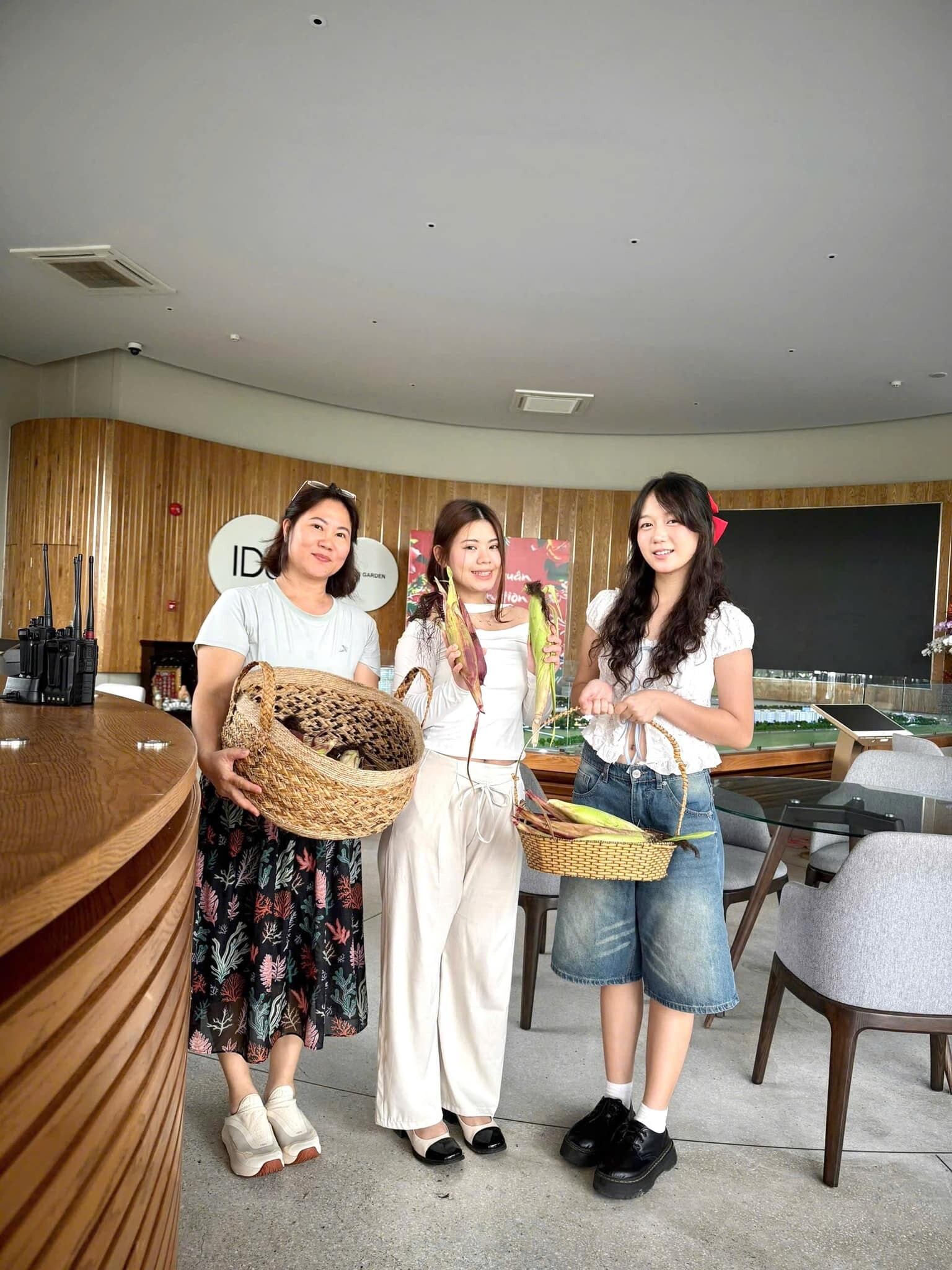 Xây Dựng Công Trình Tây Hồ 11