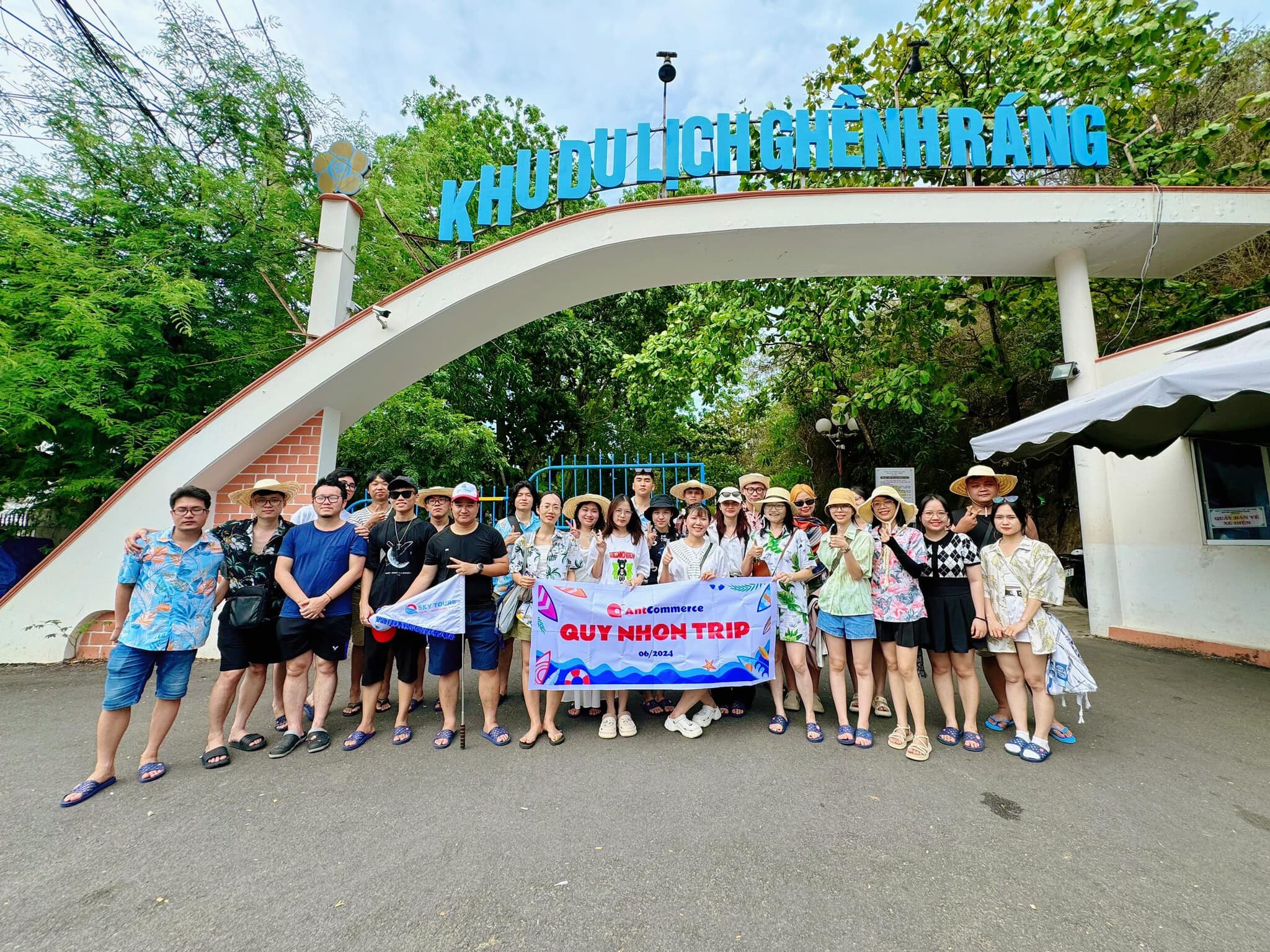 THƯƠNG MẠI ĐIỆN TỬ ANT COMMERCE 2