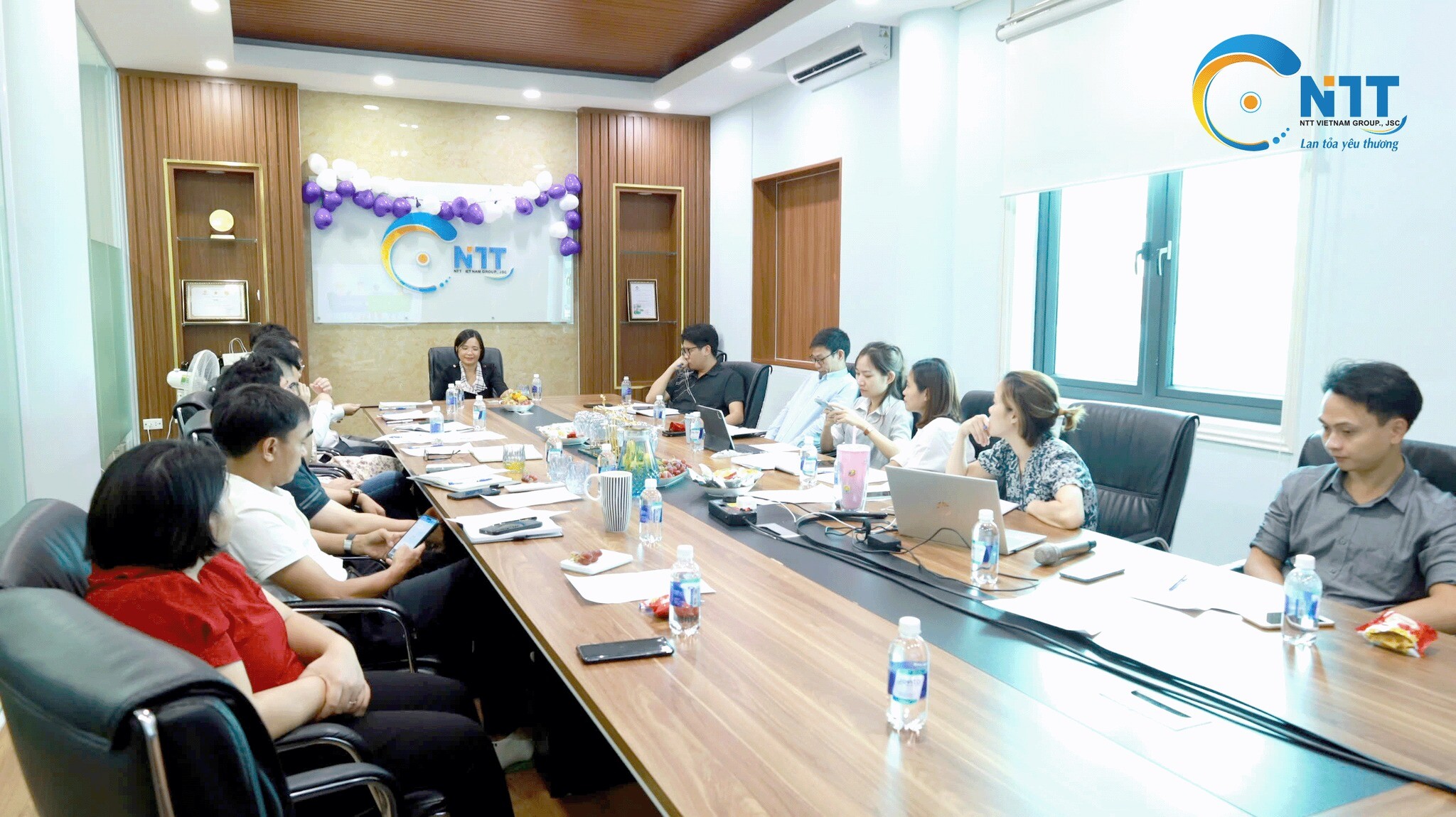 Tập Đoàn NTT Việt Nam 4