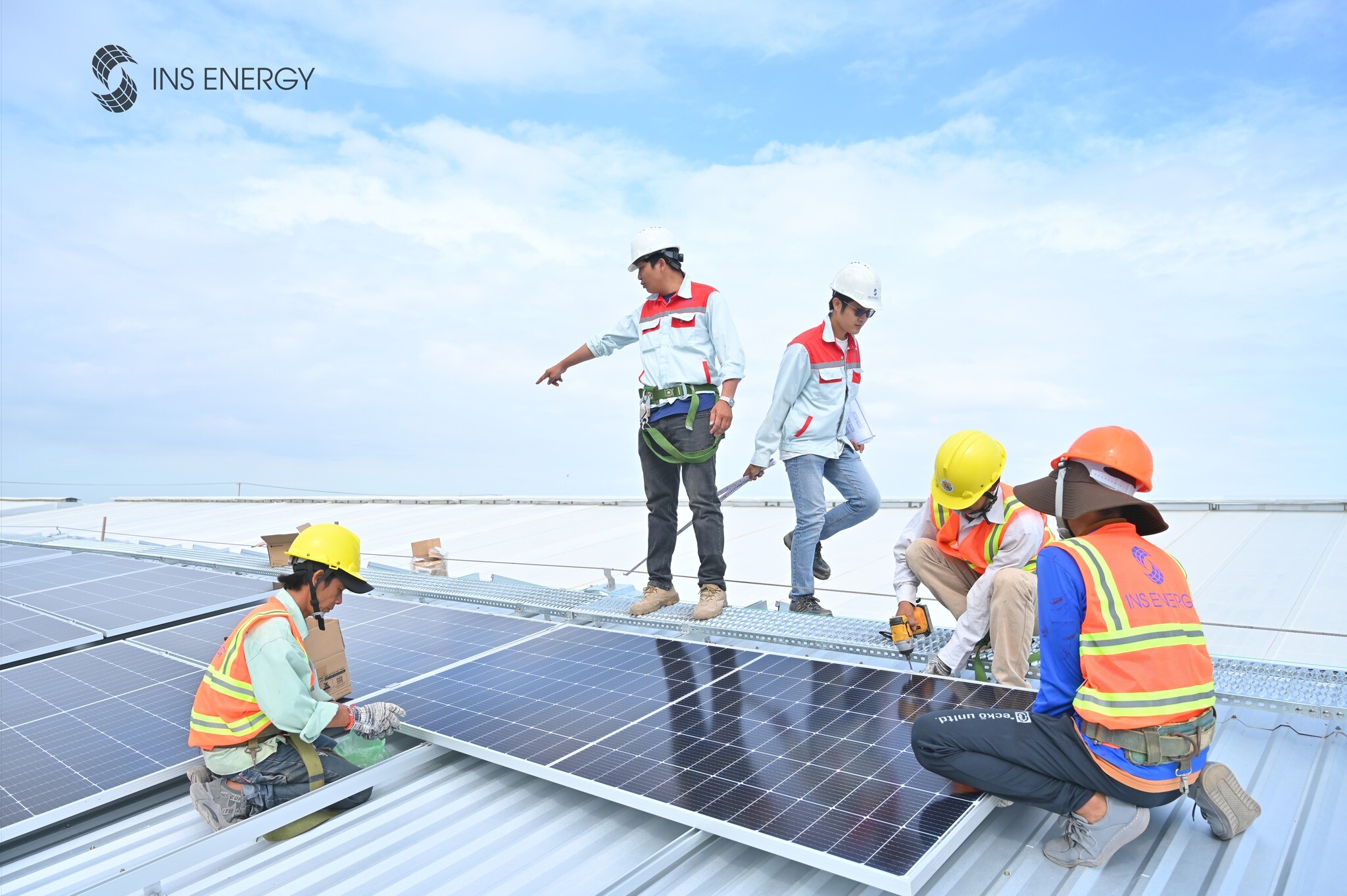 Công Nghệ Năng Lượng Ins - INS Energy 4