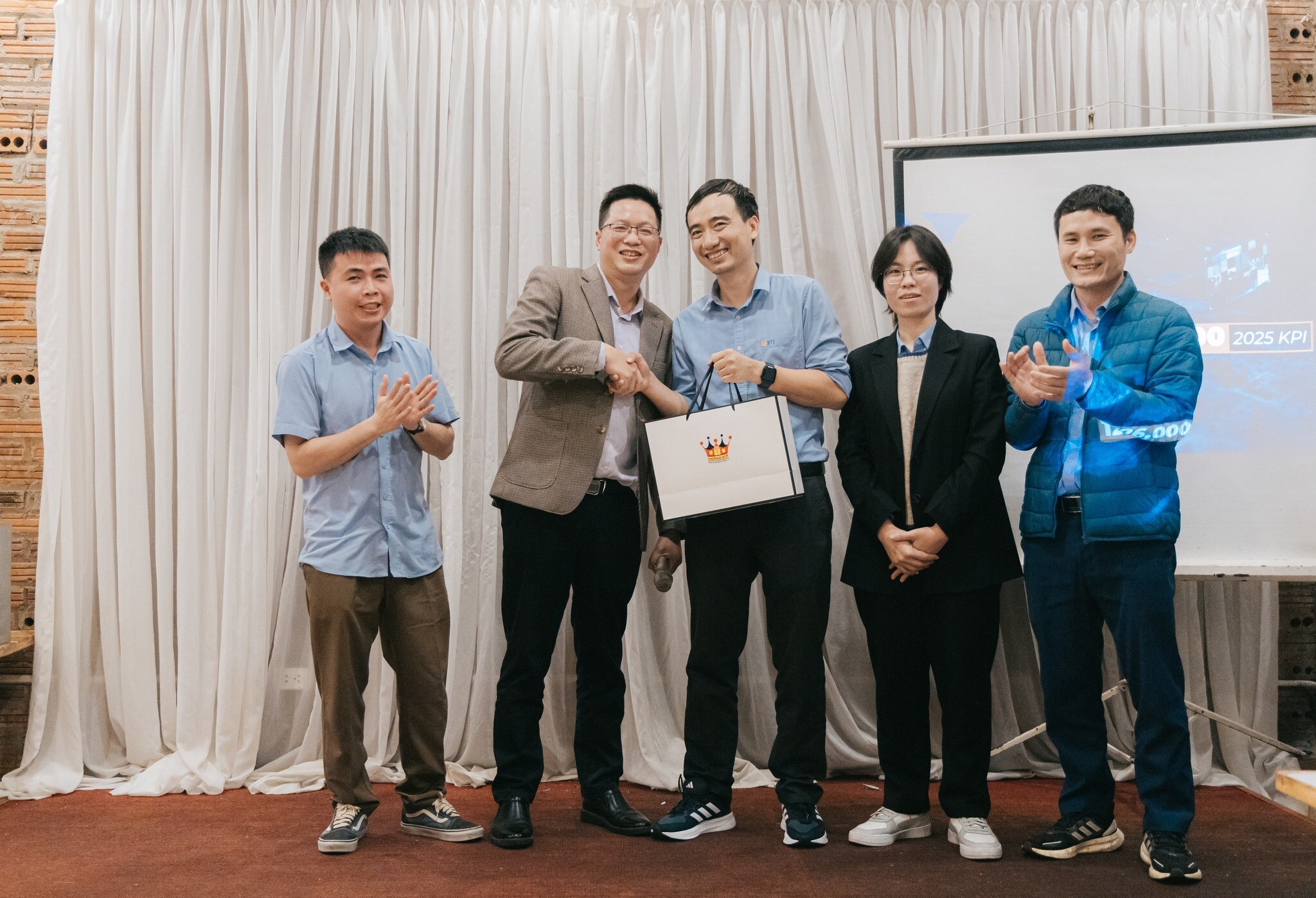 GIẢI PHÁP CÔNG NGHỆ HTSC 5