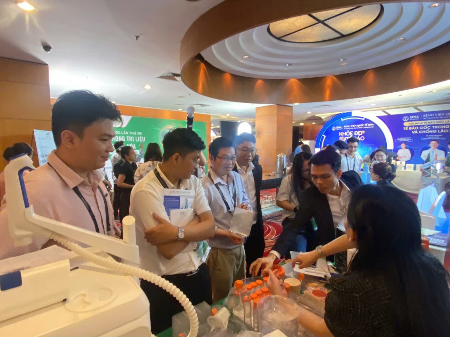 Thiết Bị Khoa Học Việt Anh 10