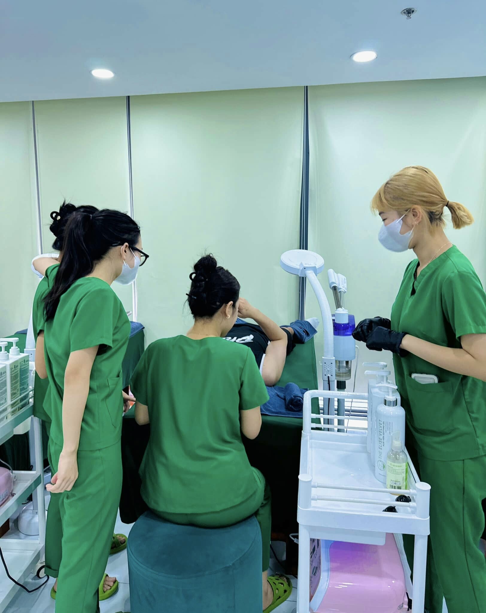 PHÒNG KHÁM DA LIỄU NGUYỄN MAI CHÂU 2