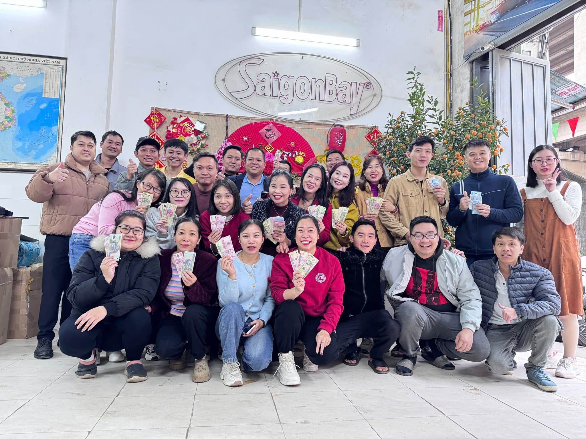 Xuất Nhập Khẩu Sài Gòn Bay 9