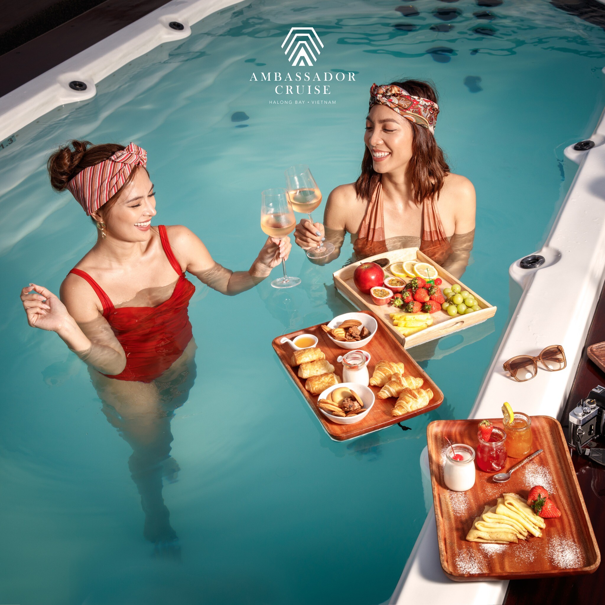 Nhà hàng Ambassador Cruise Hạ Long 7