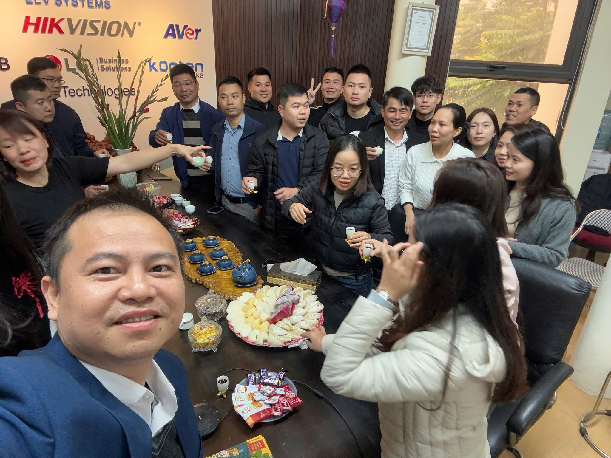 THƯƠNG MẠI VÀ DỊCH VỤ THÀNH BẮC 8