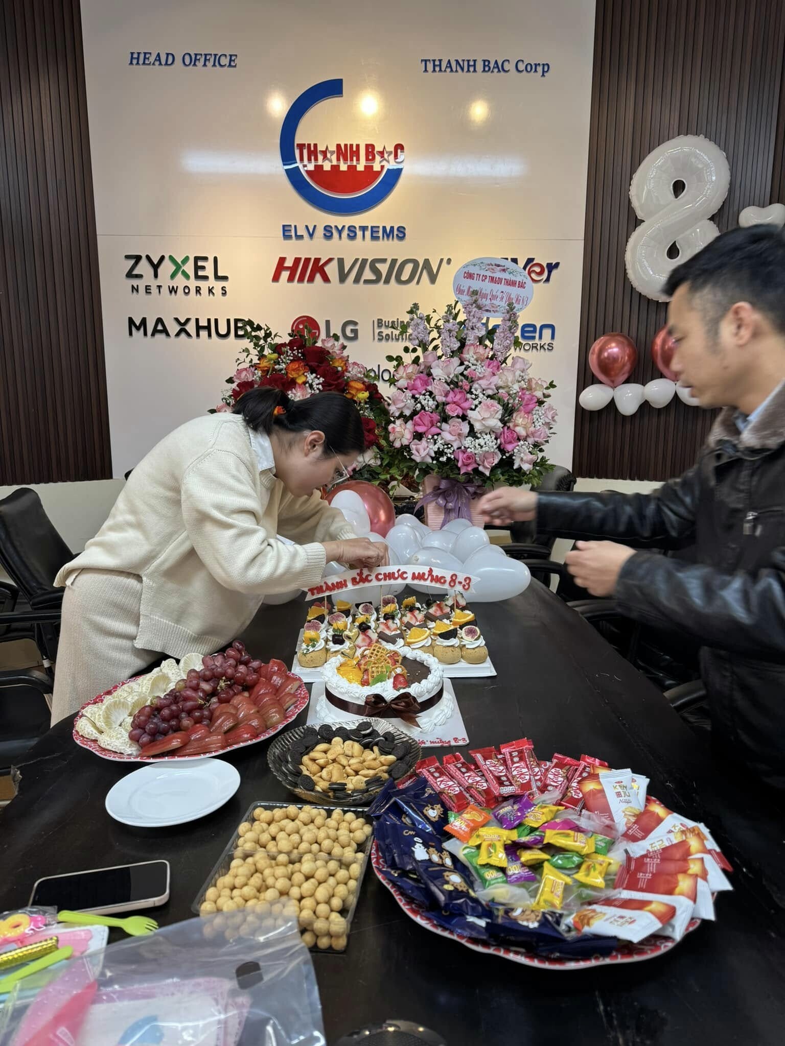 THƯƠNG MẠI VÀ DỊCH VỤ THÀNH BẮC 9