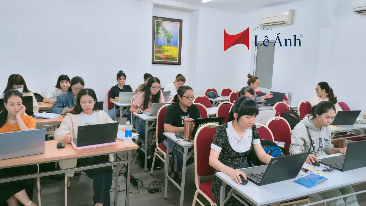 Đào Tạo Và Cung Ứng Nhân Lực Lê Ánh 2