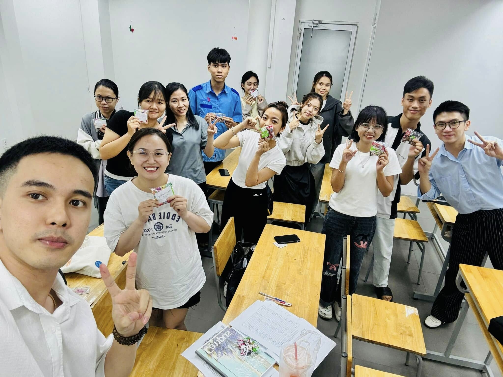 Trung Tâm Ngoại Ngữ Mai Lâm 8