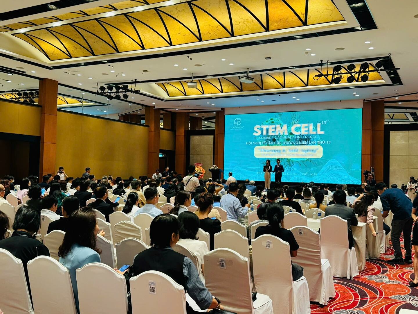 Thiết Bị Khoa Học Việt Anh 9