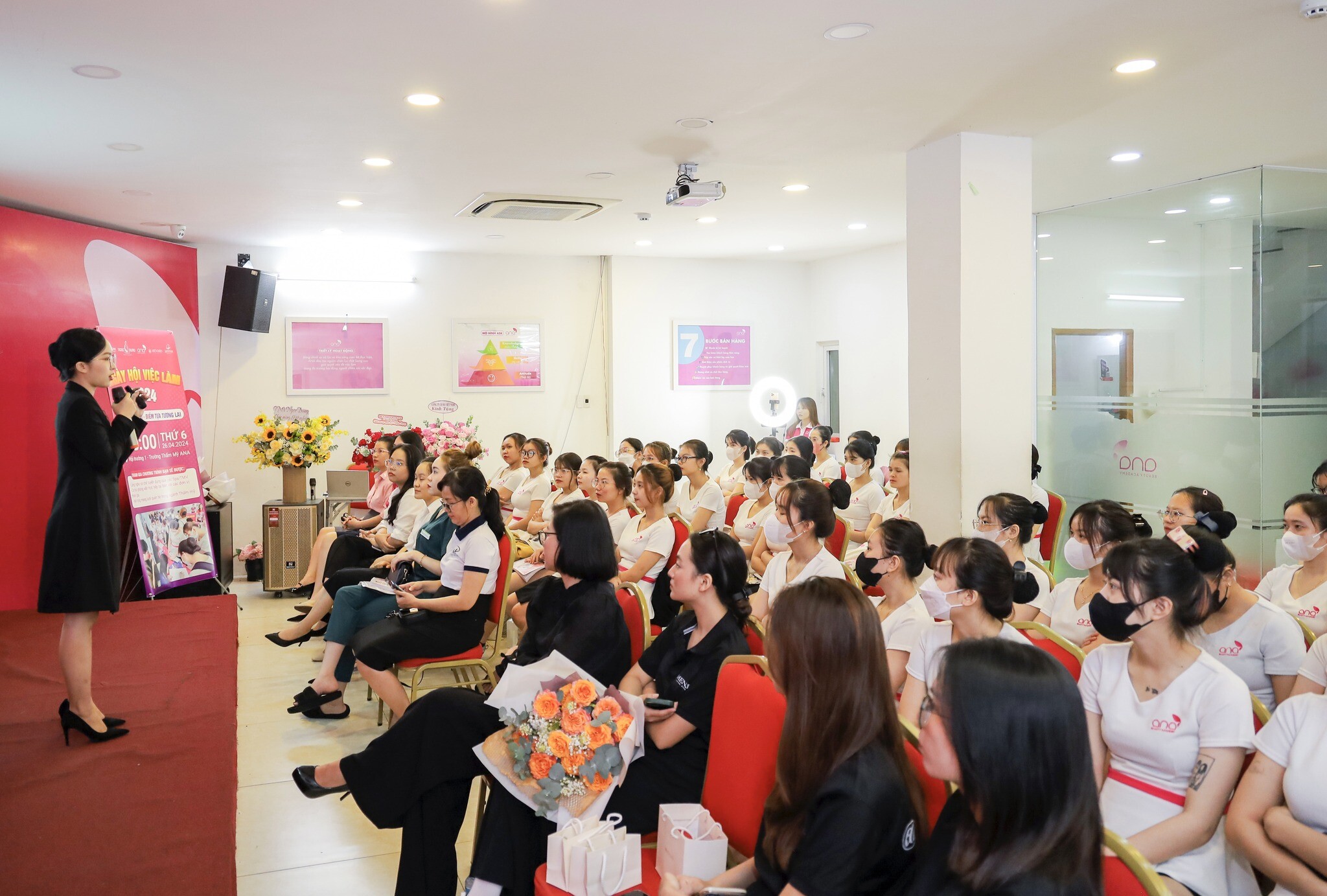 Đào Tạo Ana Beauty Academy 9