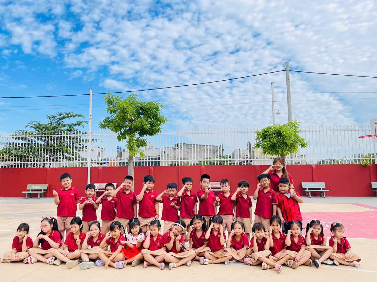 Tập Đoàn Giáo Dục Quốc Tế Việt Mỹ - Vietmyenglish 10