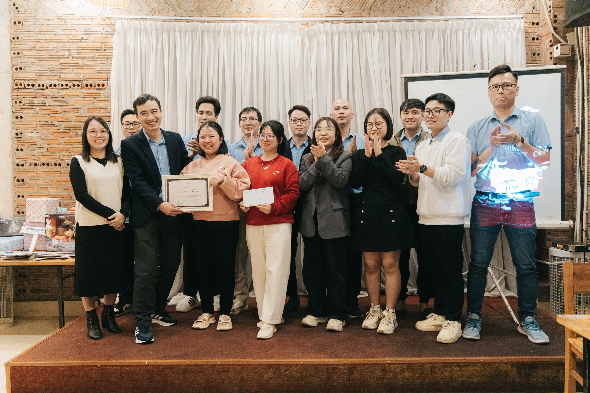 GIẢI PHÁP CÔNG NGHỆ HTSC 4