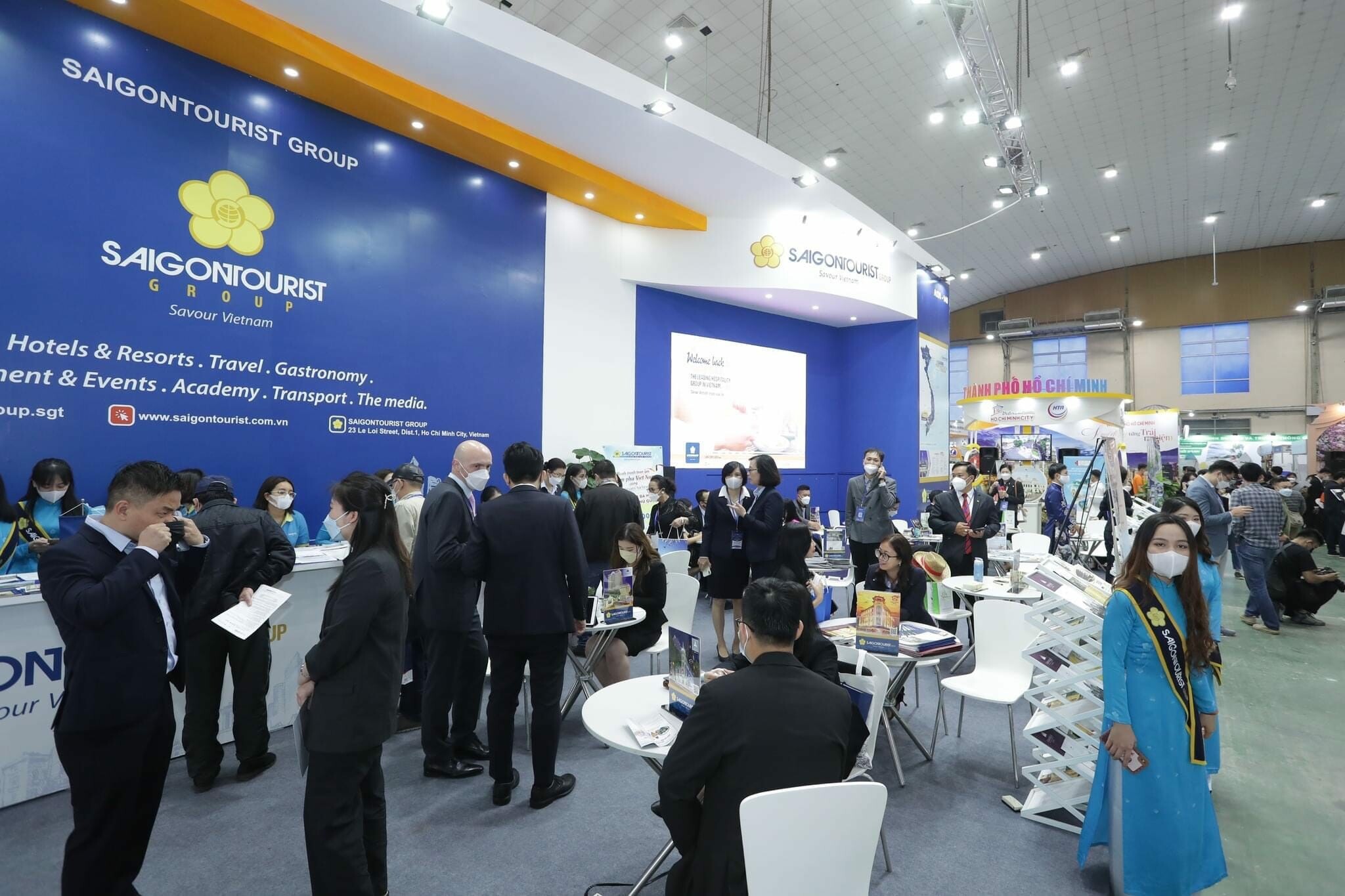 Khách sạn Thiên Hồng 4