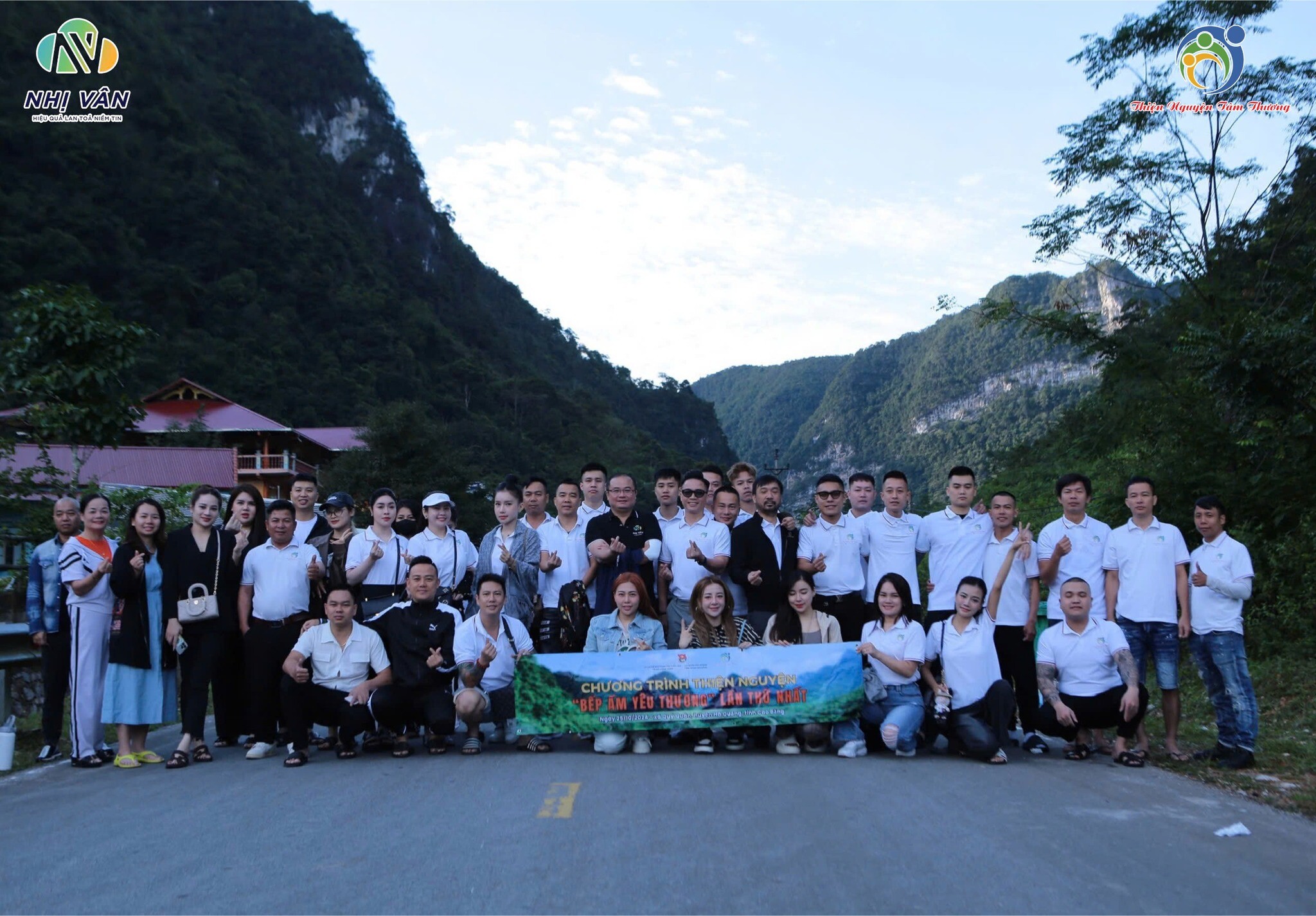 TRUYỀN THÔNG NHỊ VÂN 4