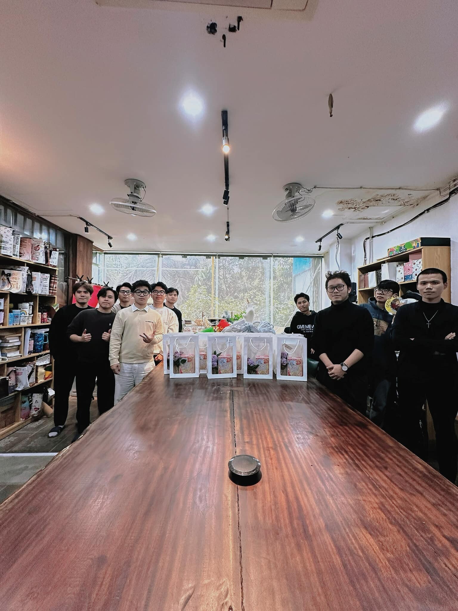 THƯƠNG MẠI ĐIỆN TỬ ANT COMMERCE 9