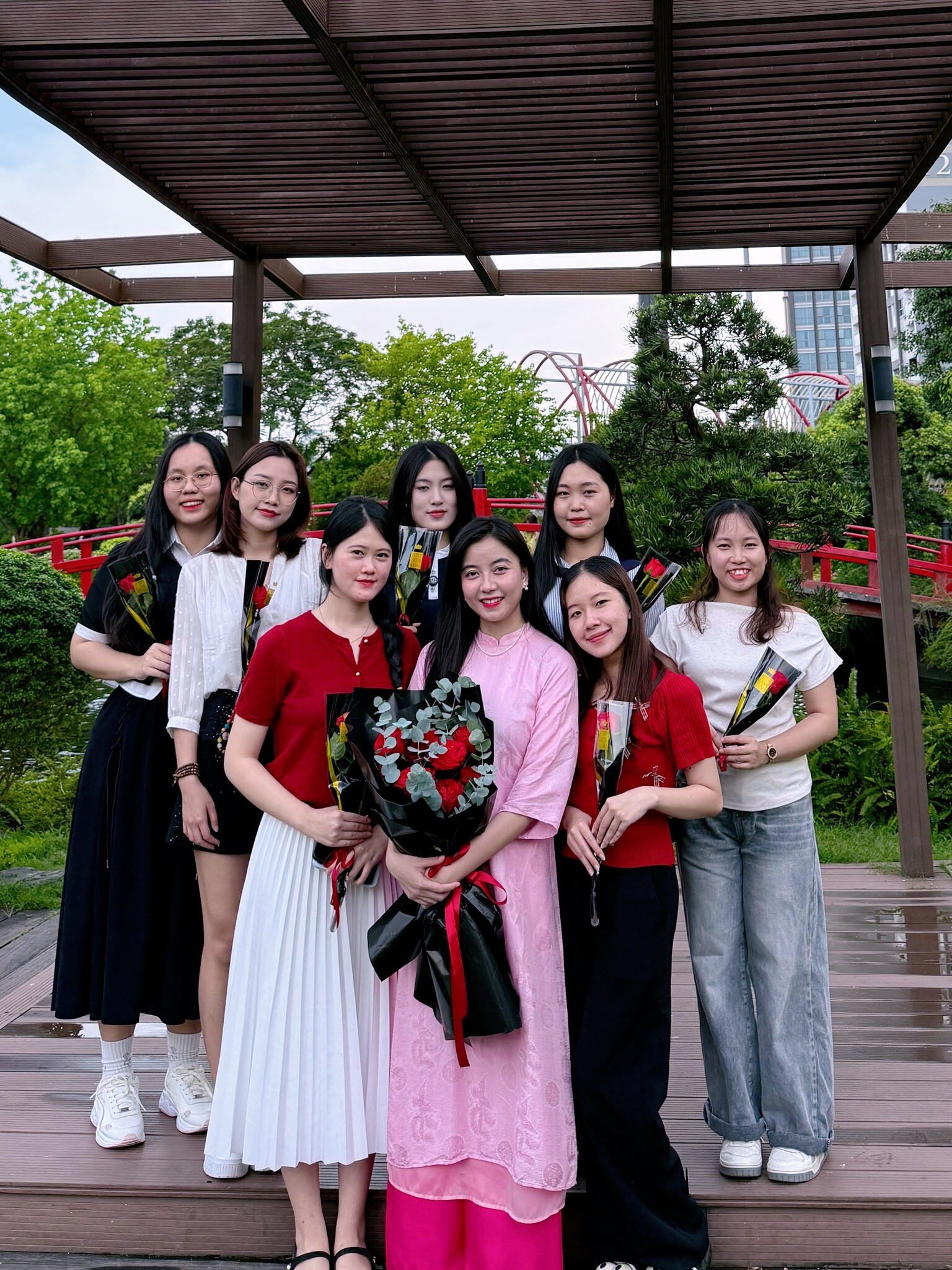 THƯƠNG MẠI DỊCH VỤ YUFEI 10