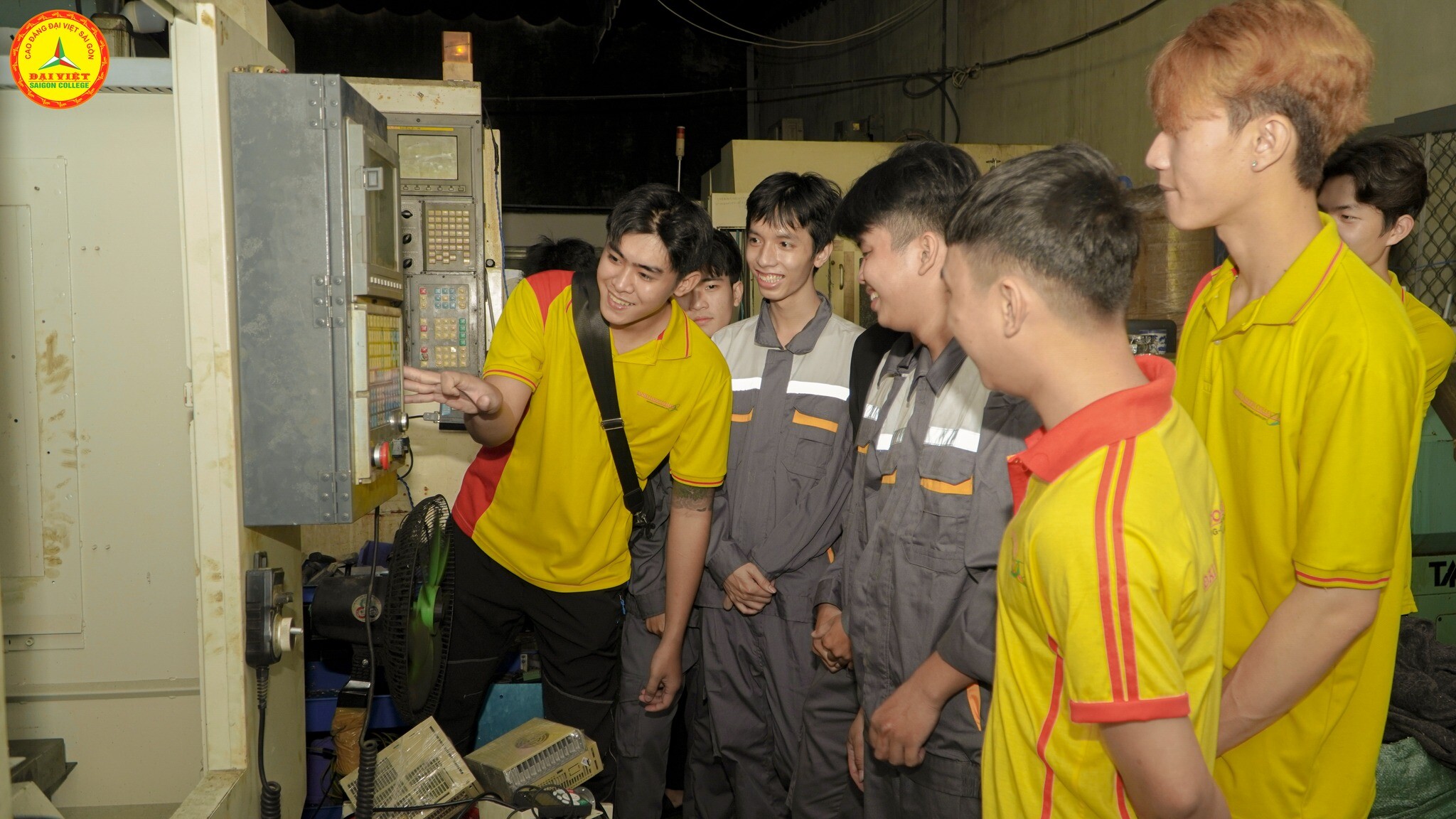 HỆ THỐNG GIÁO DỤC ĐẠI VIỆT 10