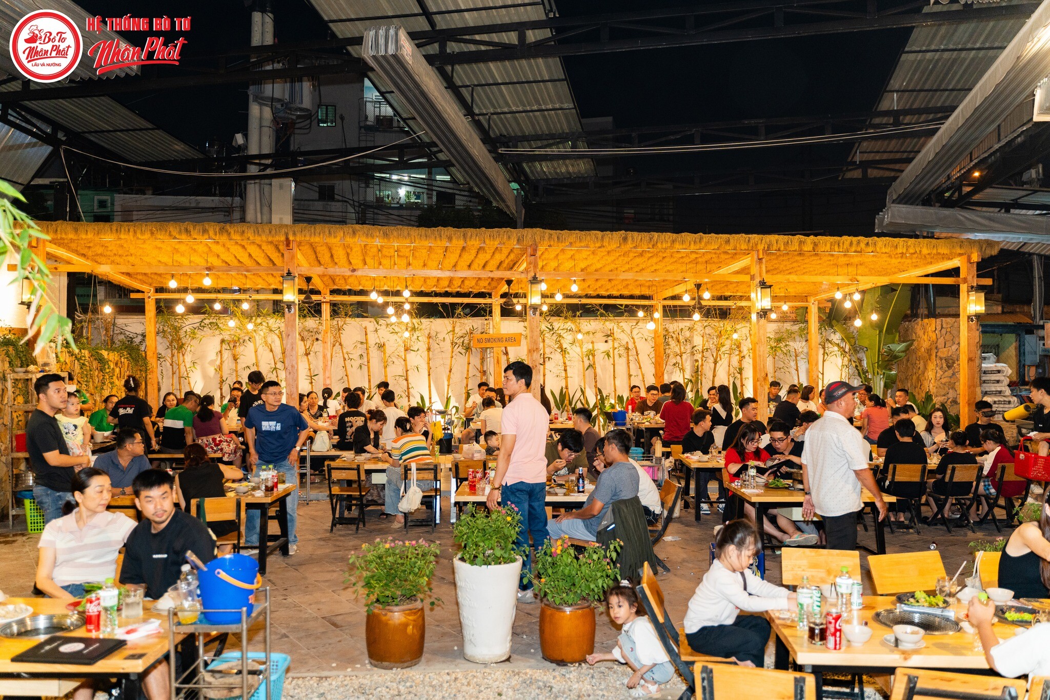 TẬP ĐOÀN PHÁT TRIỂN ẨM THỰC VIỆT NAM -VNCD 7