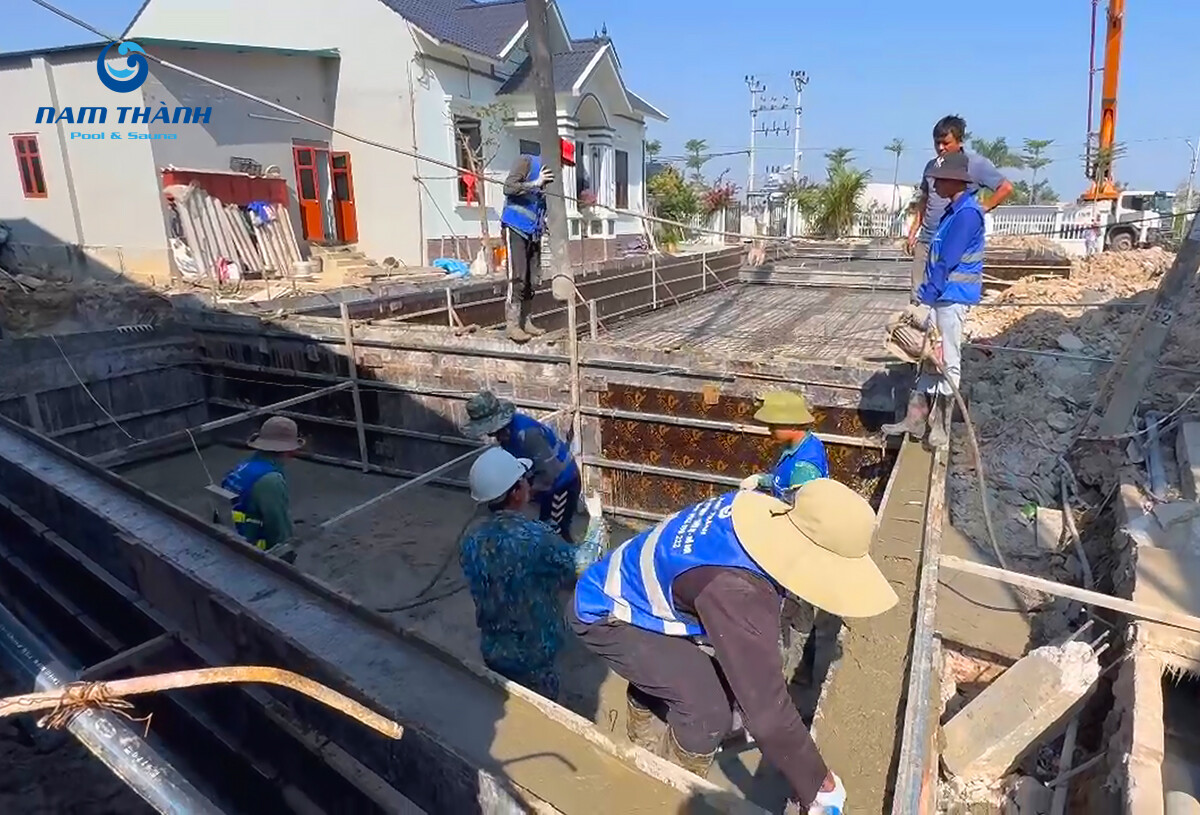 Xây dựng và Thiết bị Nam Thành 10