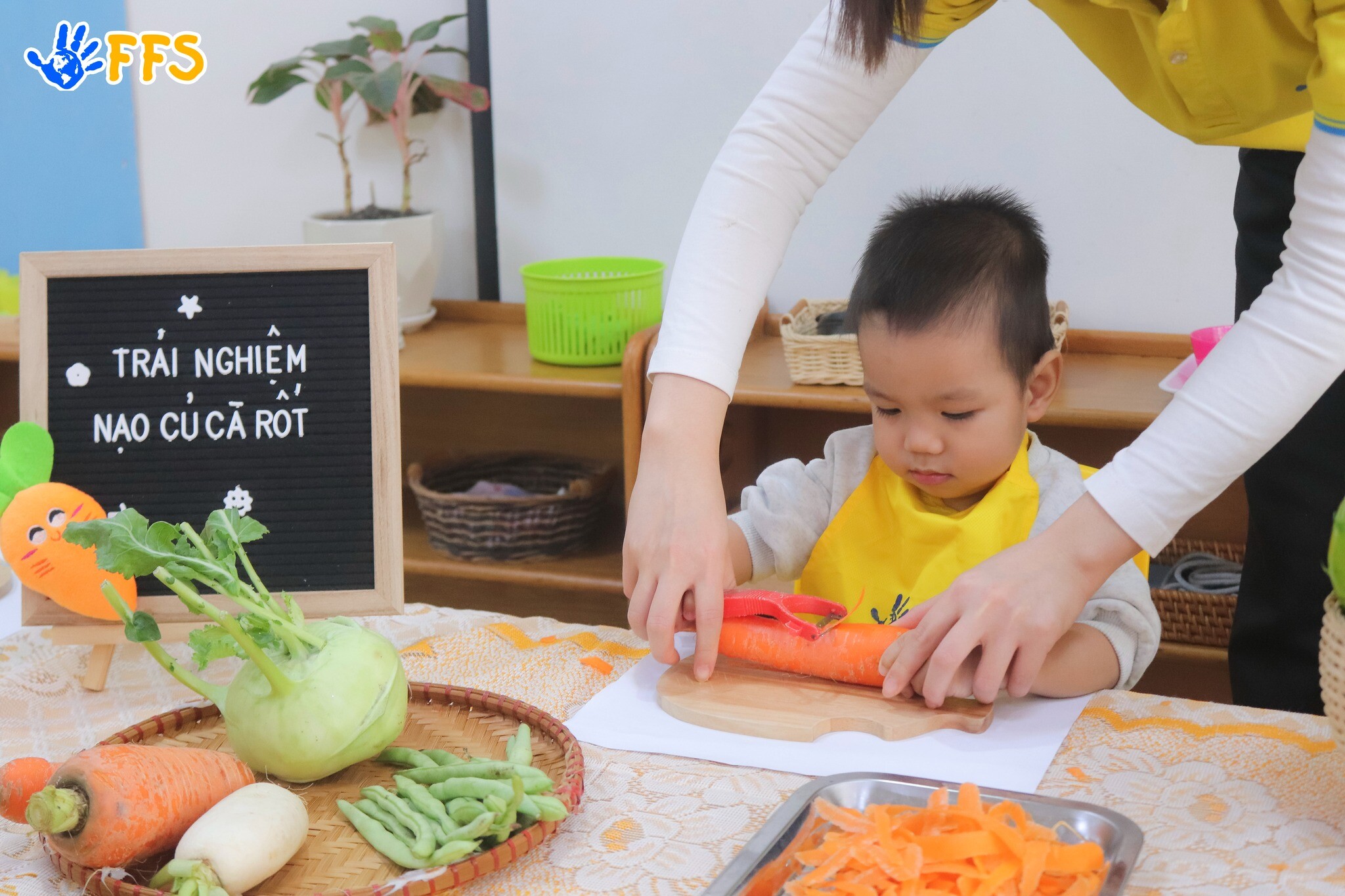 TRƯỜNG MẦM NON NHỮNG NGÓN TAY BAY 9