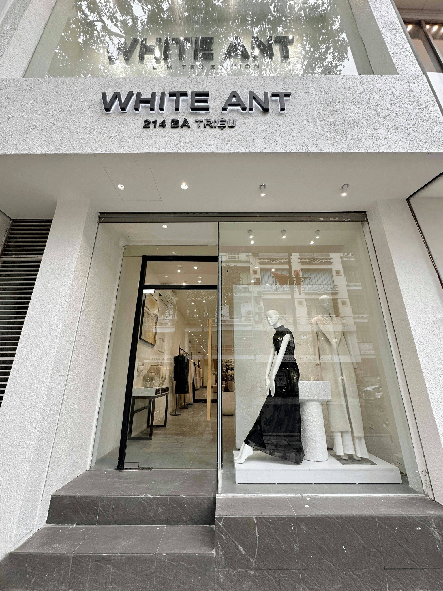 THỜI TRANG WHITE ANT 8