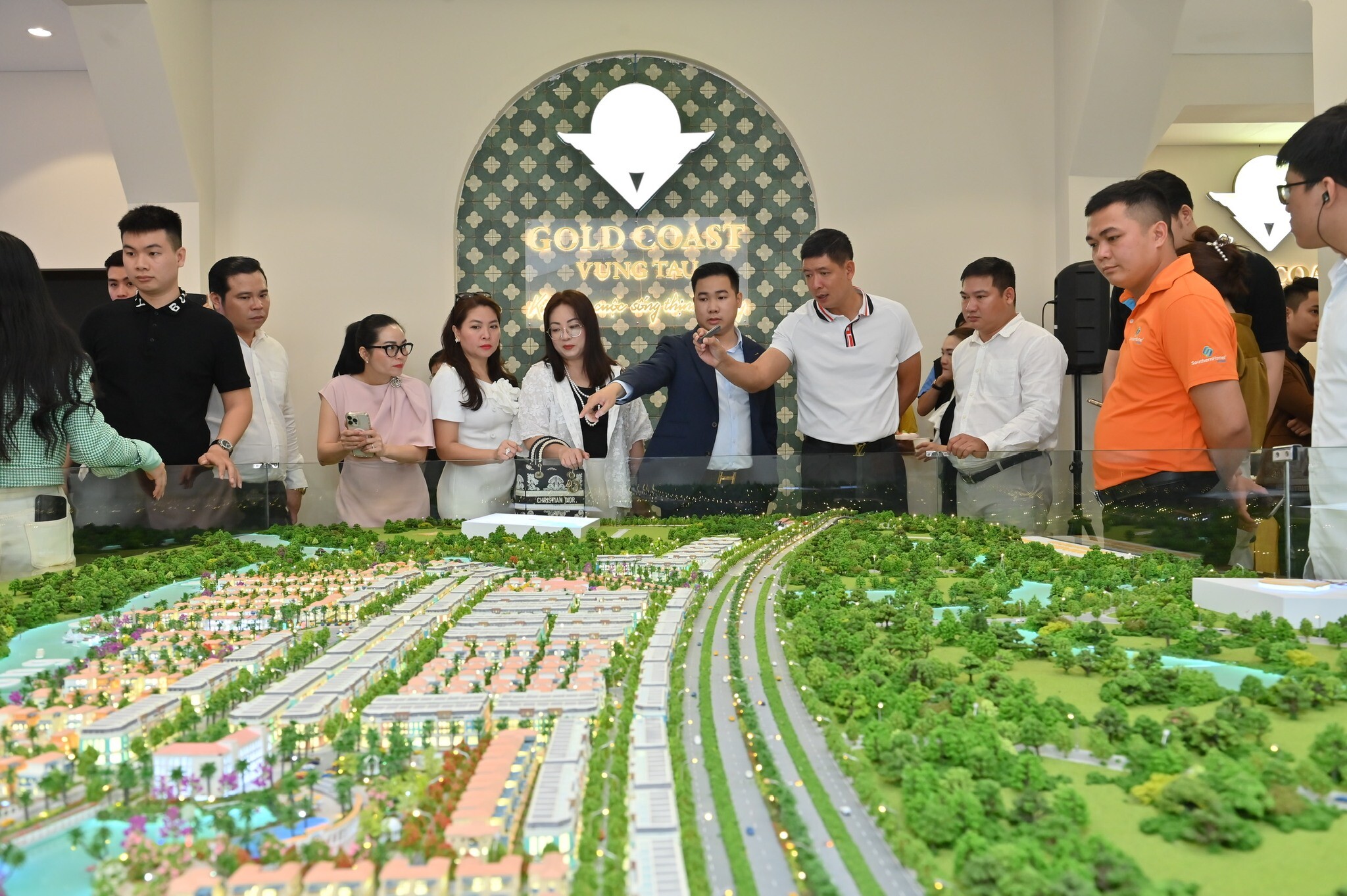 BẤT ĐỘNG SẢN PICO 5