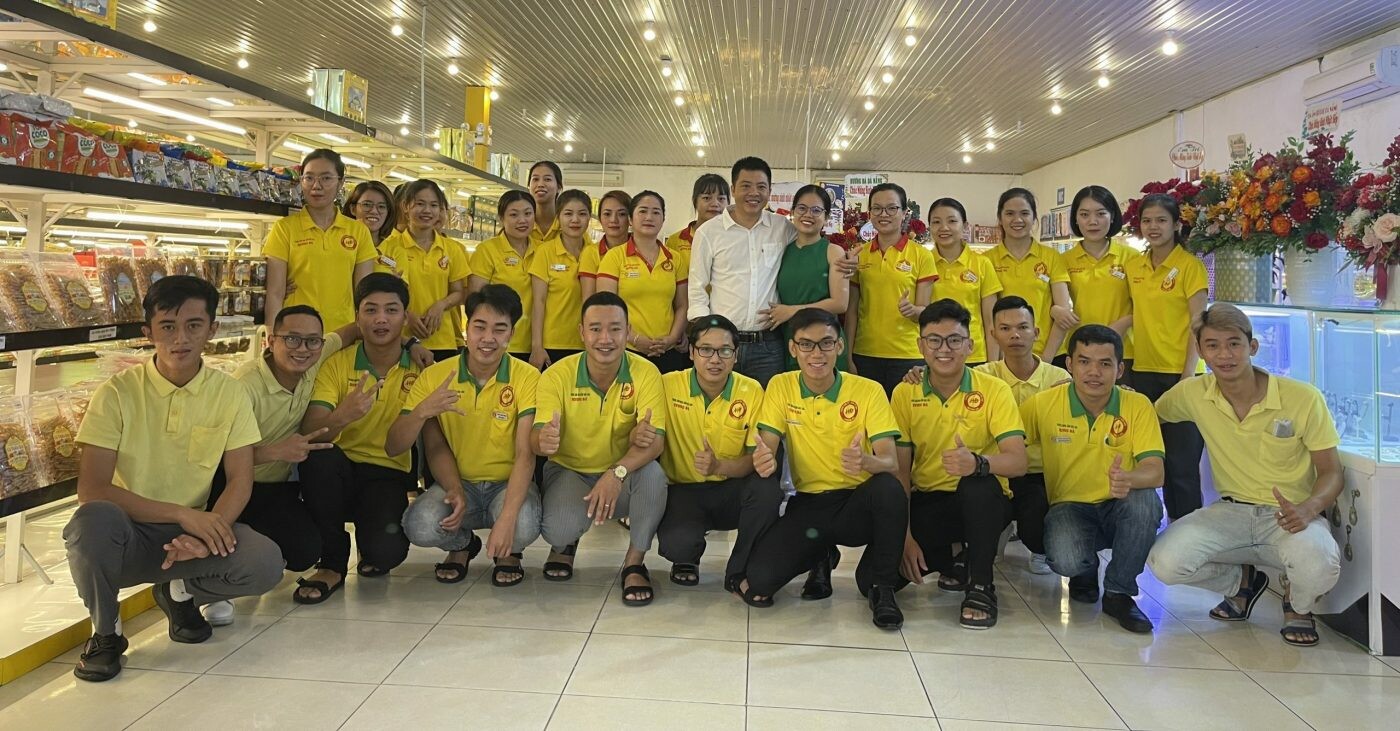 ĐẶC SẢN HƯƠNG ĐÀ 8