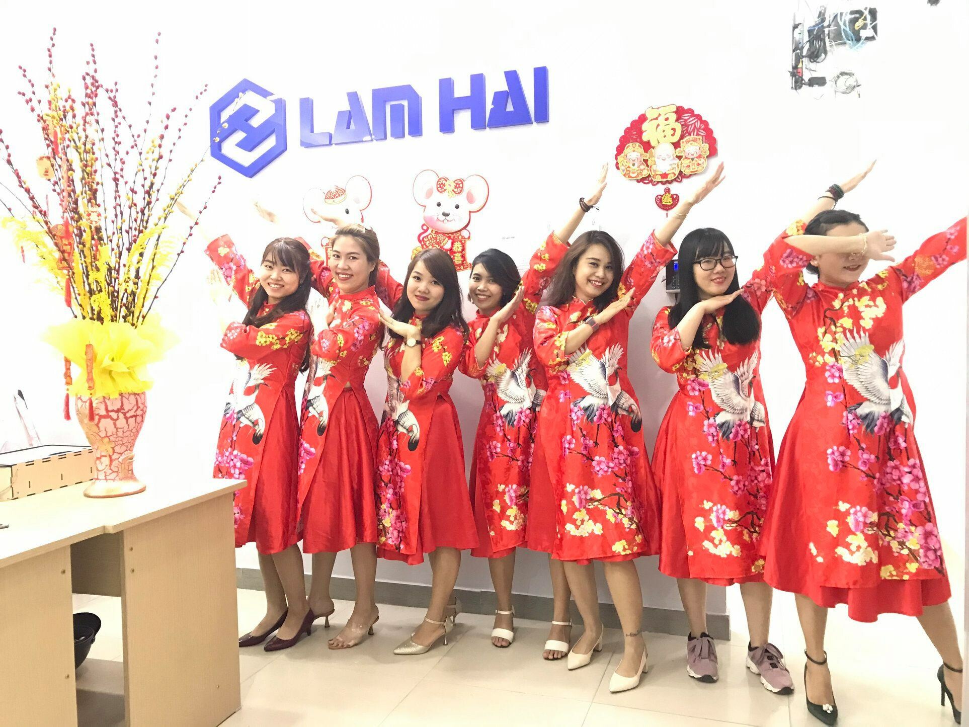 CÔNG NGHỆ THÔNG TIN LAM HẢI 4