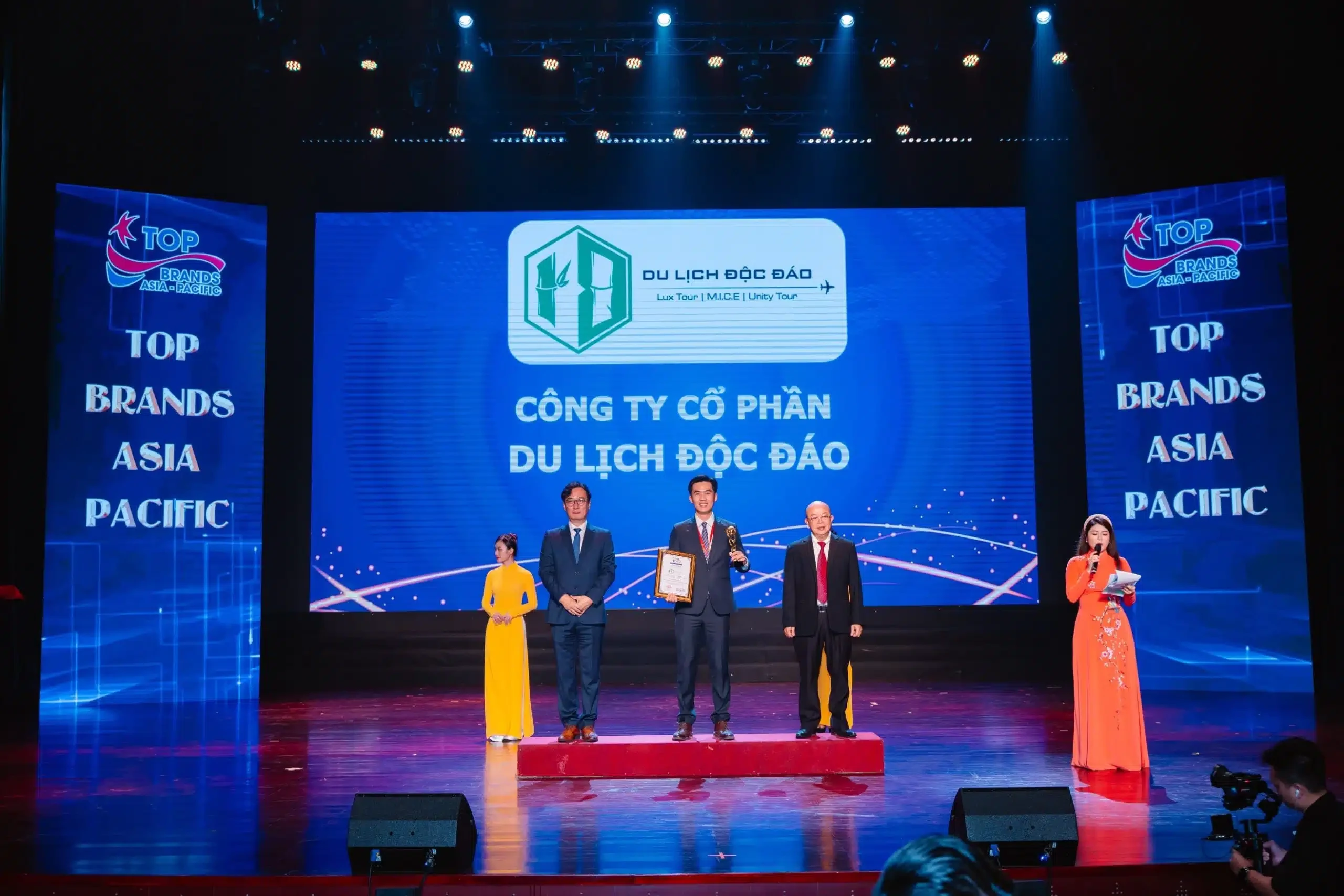 DU LỊCH ĐỘC ĐÁO 4