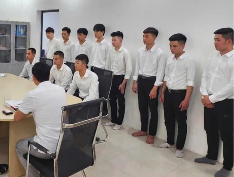 NHÂN LỰC QUỐC TẾ GOLD STAR 2