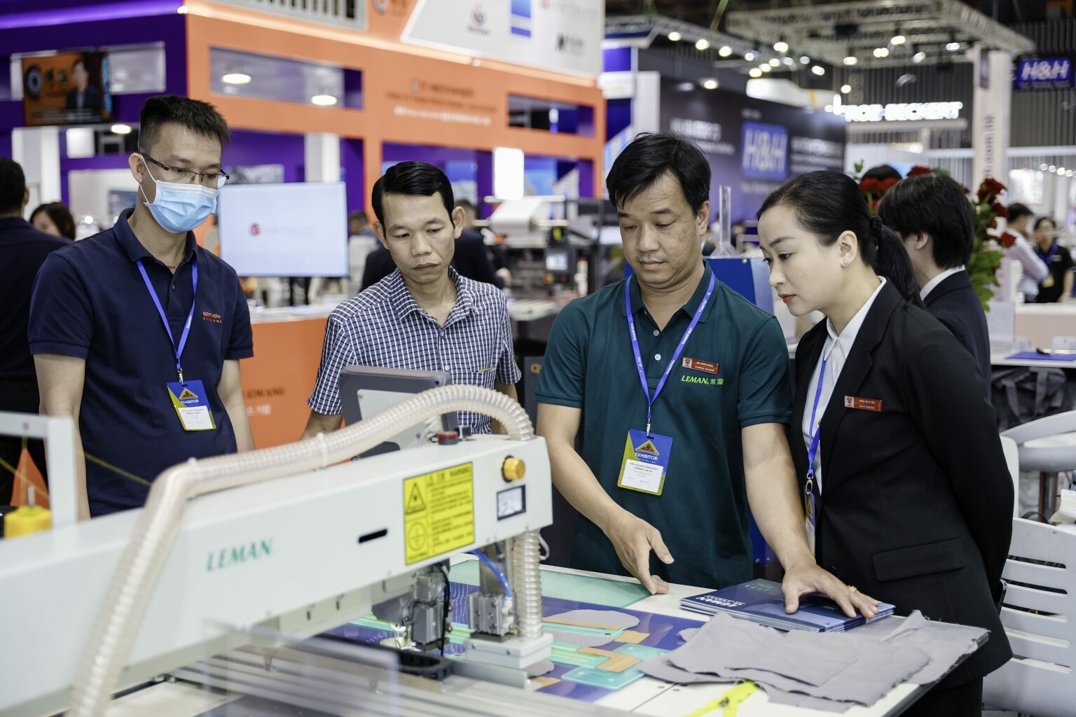 MÁY CHÍNH XÁC AMC 8