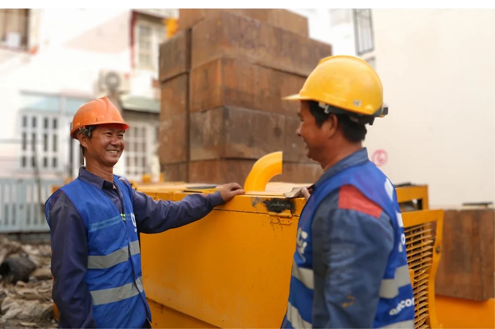 THIẾT KẾ VÀ XÂY DỰNG ONECONS 4