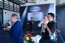 Stolz-Miras Việt Nam 1