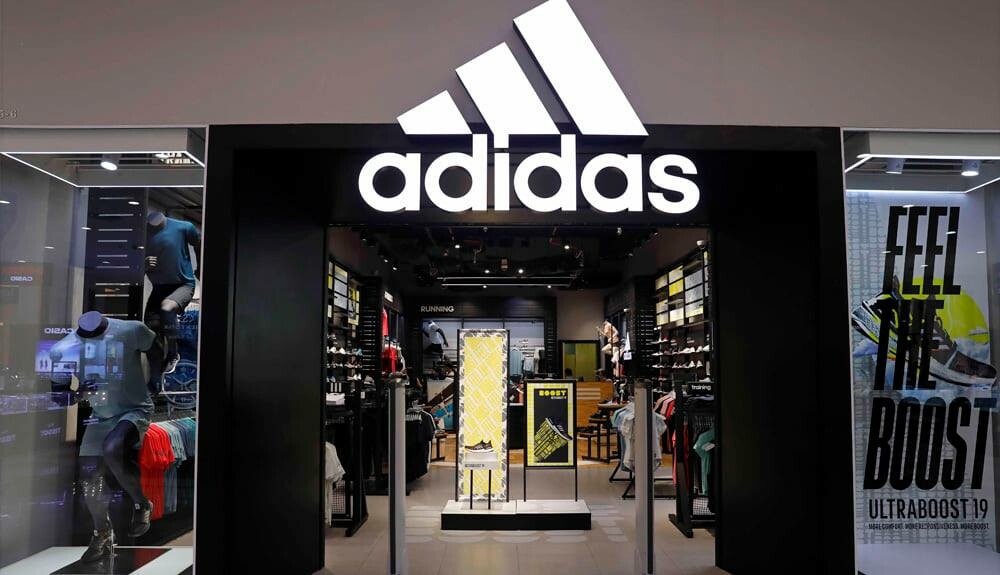 Thương Mại Đầu Tư & Phát Triển Phoenix 3